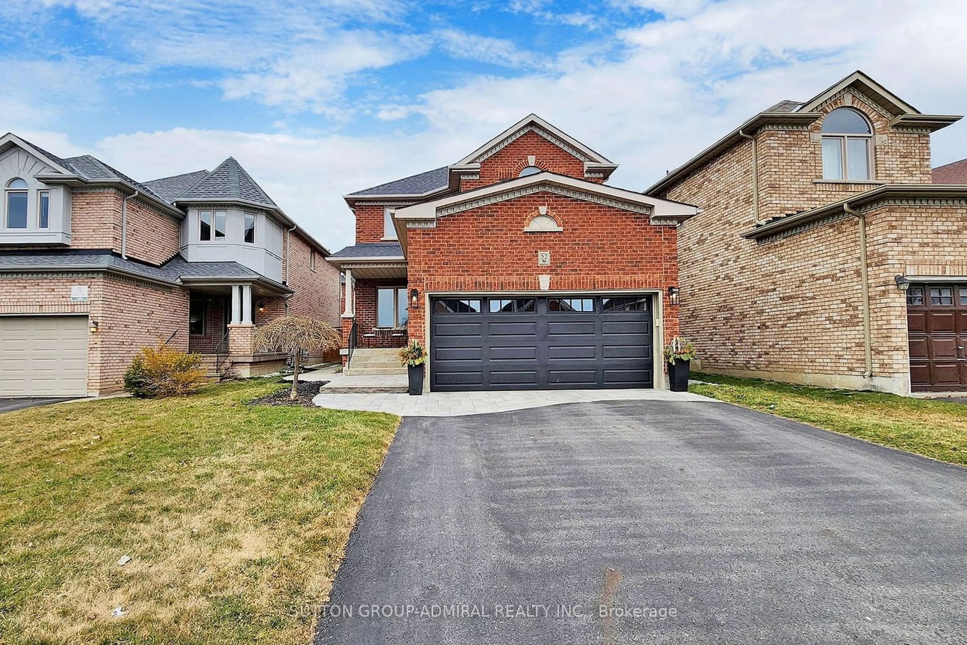 Home with brick exterior material for 52 Mirando St, Richmond Hill Ontario L4S 2W6