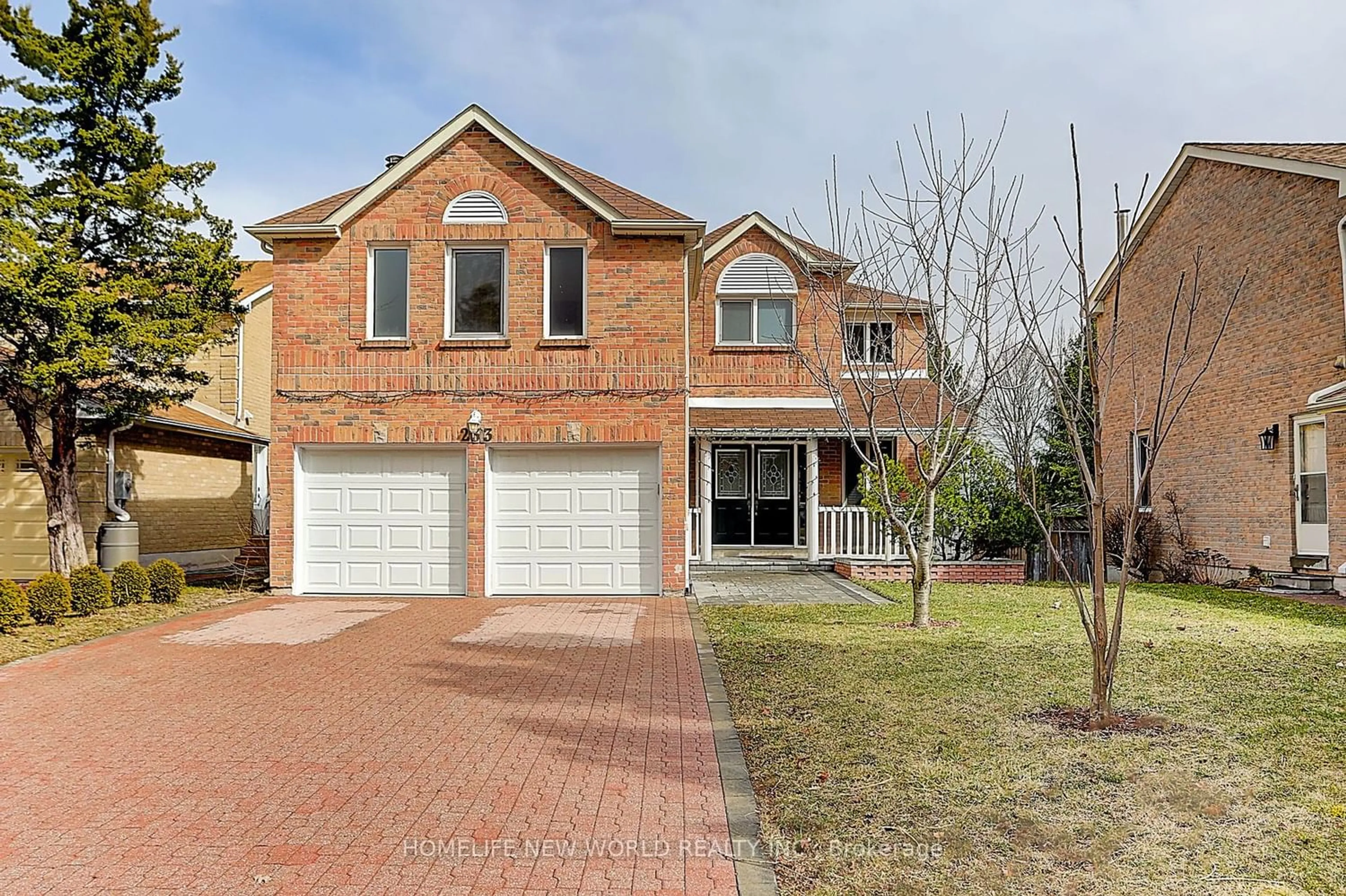 Home with brick exterior material for 233 Brimson Dr, Newmarket Ontario L3X 1H8