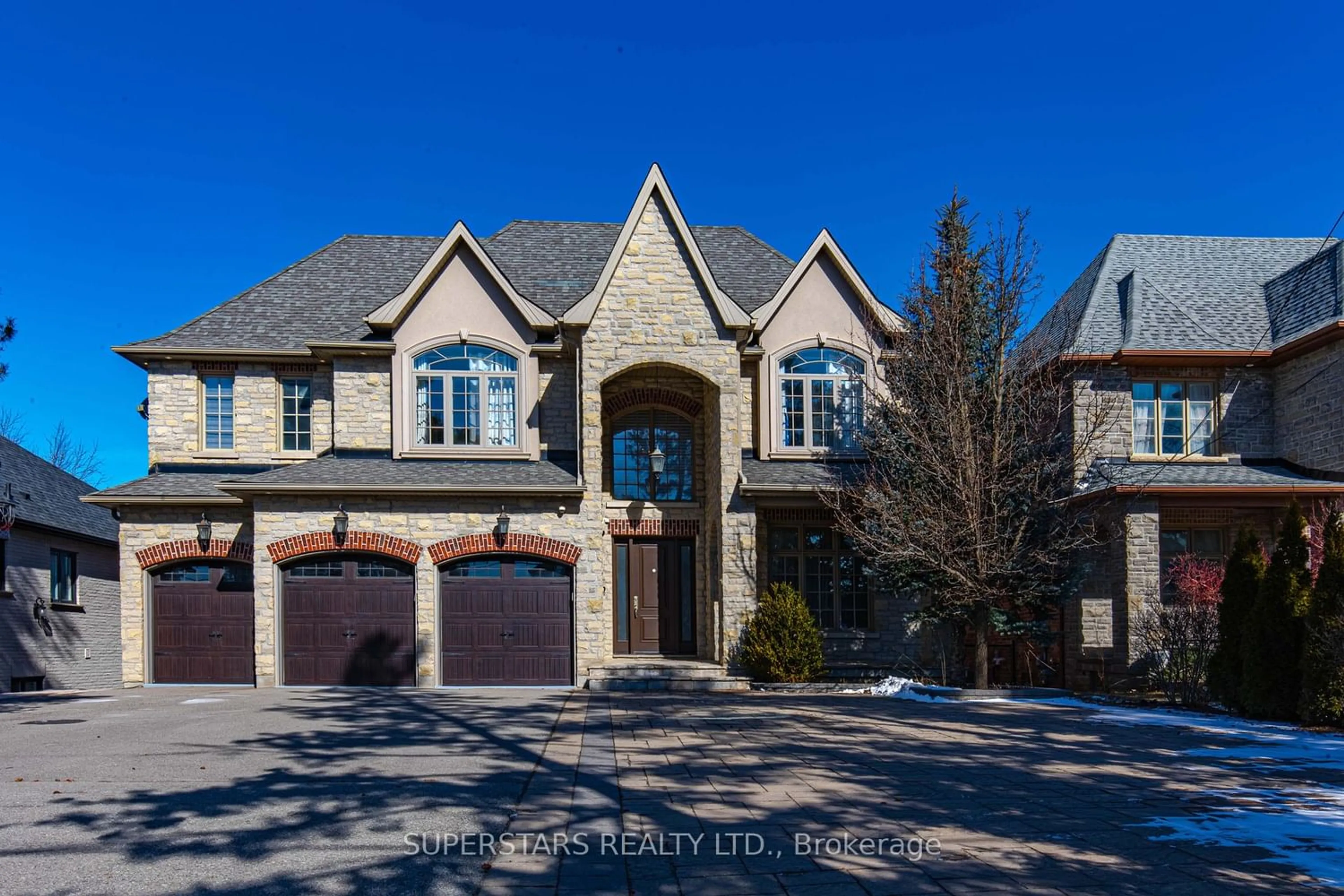 Home with brick exterior material for 42 Puccini Dr, Richmond Hill Ontario L4E 2Y6