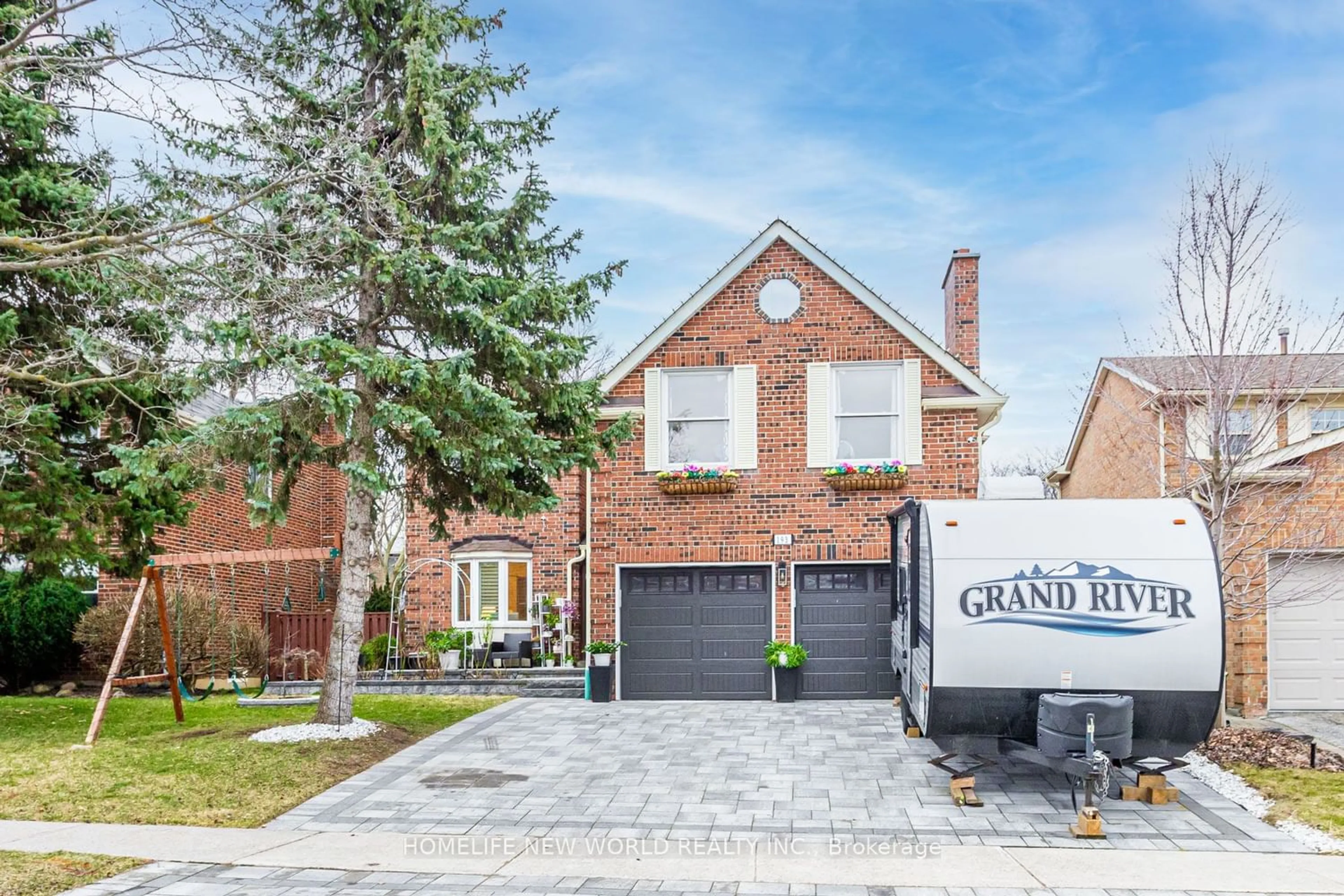 Home with brick exterior material for 193 Fincham Ave, Markham Ontario L3P 4B4