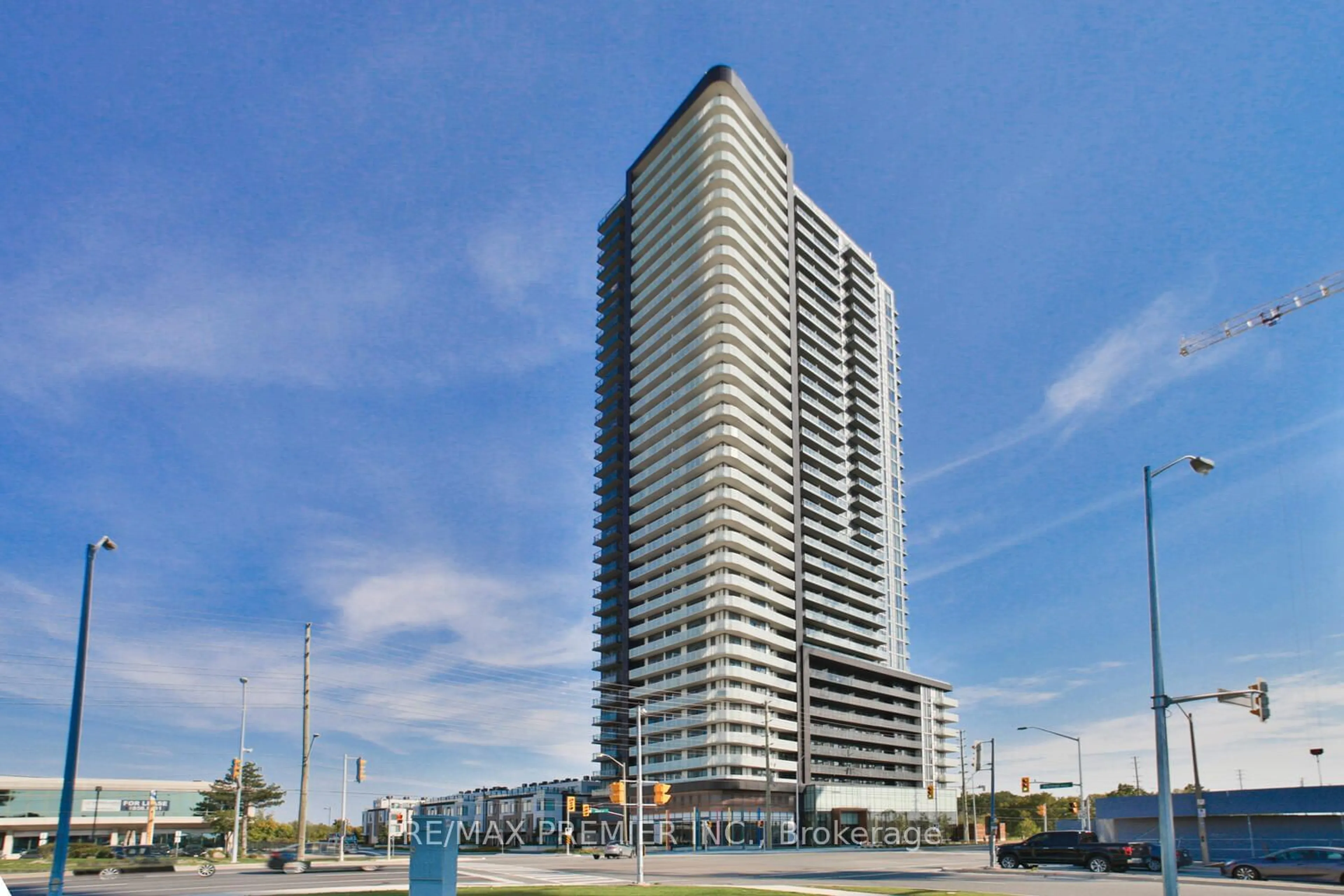 A pic from exterior of the house or condo for 7895 Jane St #1504, Vaughan Ontario L4K 0K2