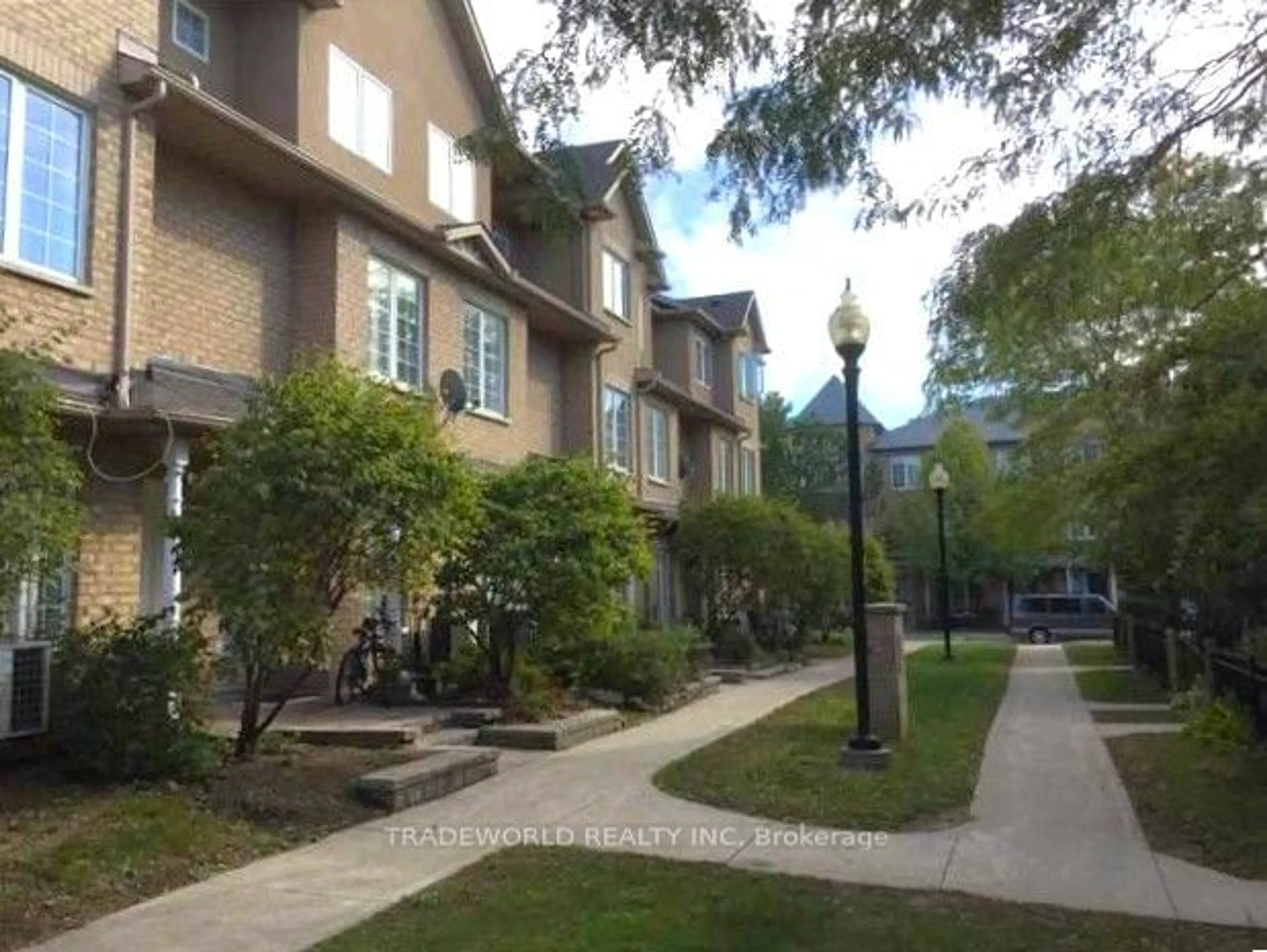 Home with brick exterior material for 22 St Moritz Way #2, Markham Ontario L3R 4G4
