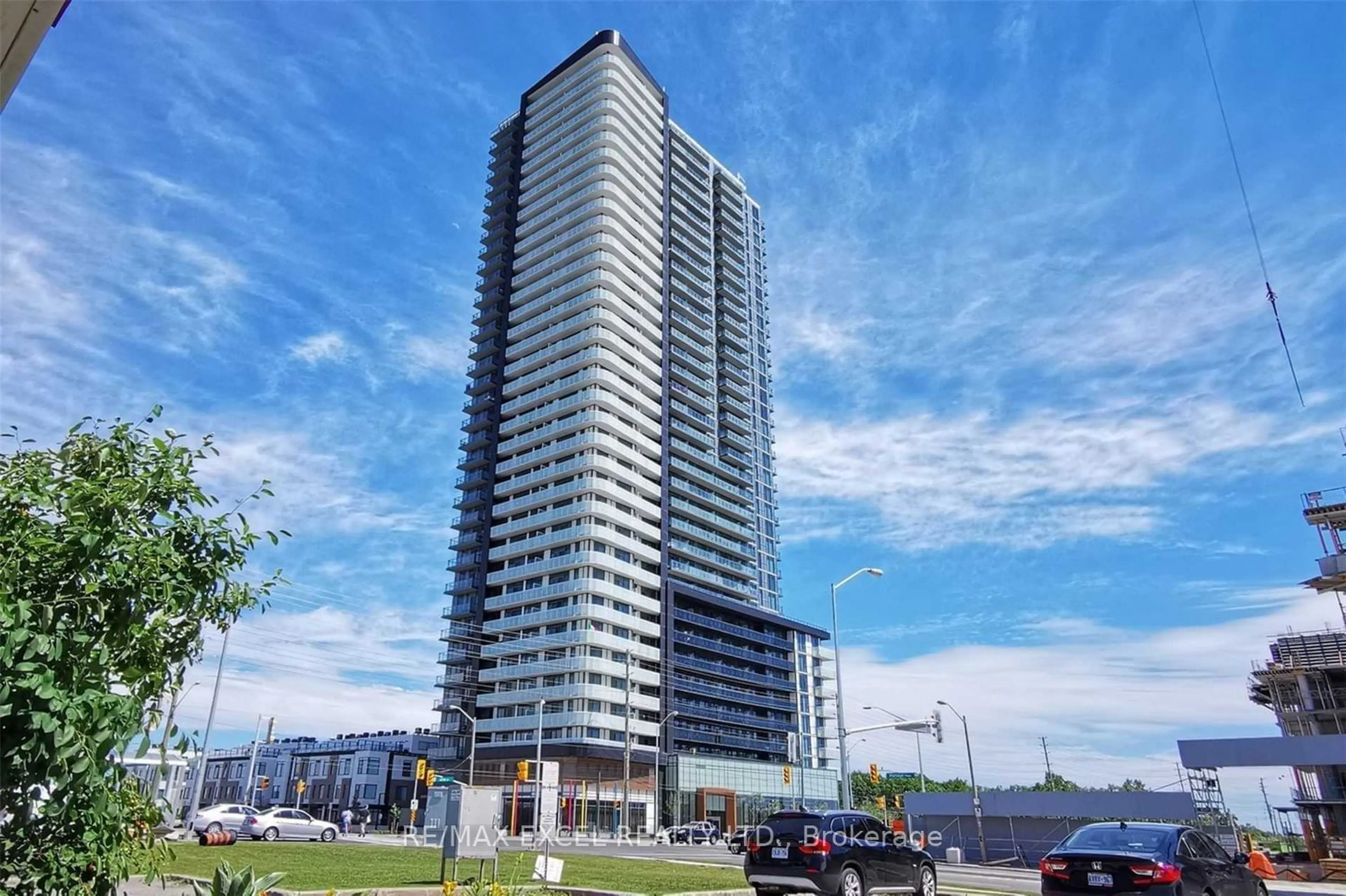 Outside view for 7895 Jane St #2902, Vaughan Ontario L4K 2M7
