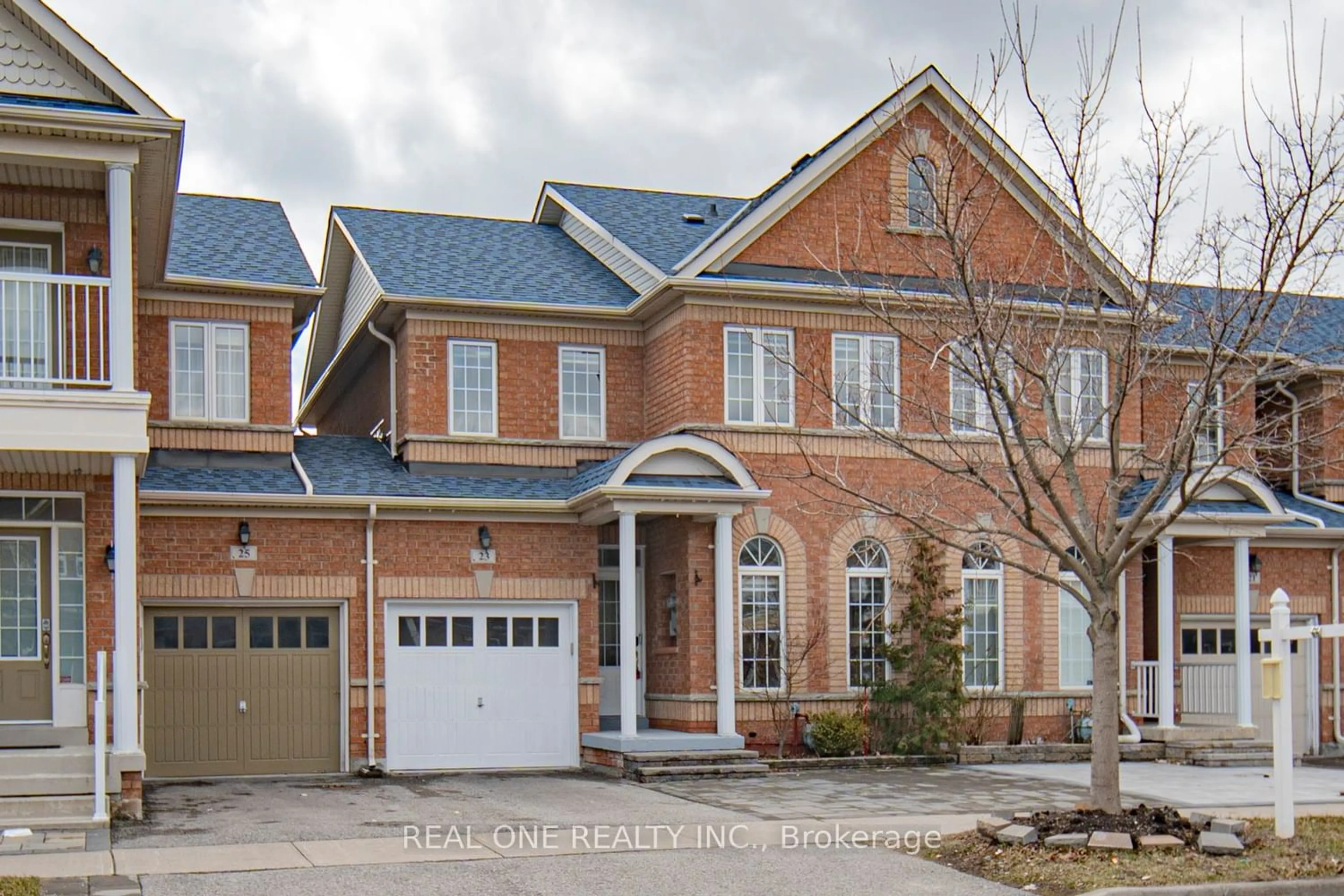 Home with brick exterior material for 23 Rizal Ave, Markham Ontario L6B 0L1