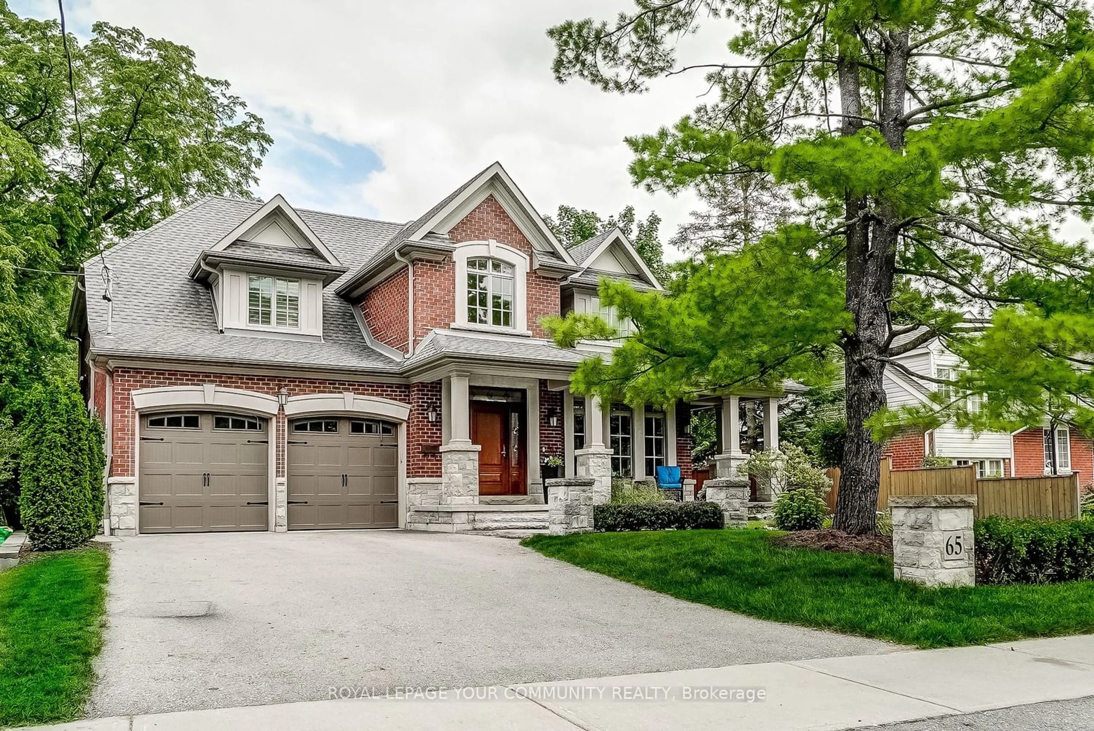 Home with brick exterior material for 65 Bridgeport St, Richmond Hill Ontario L4C 3V9