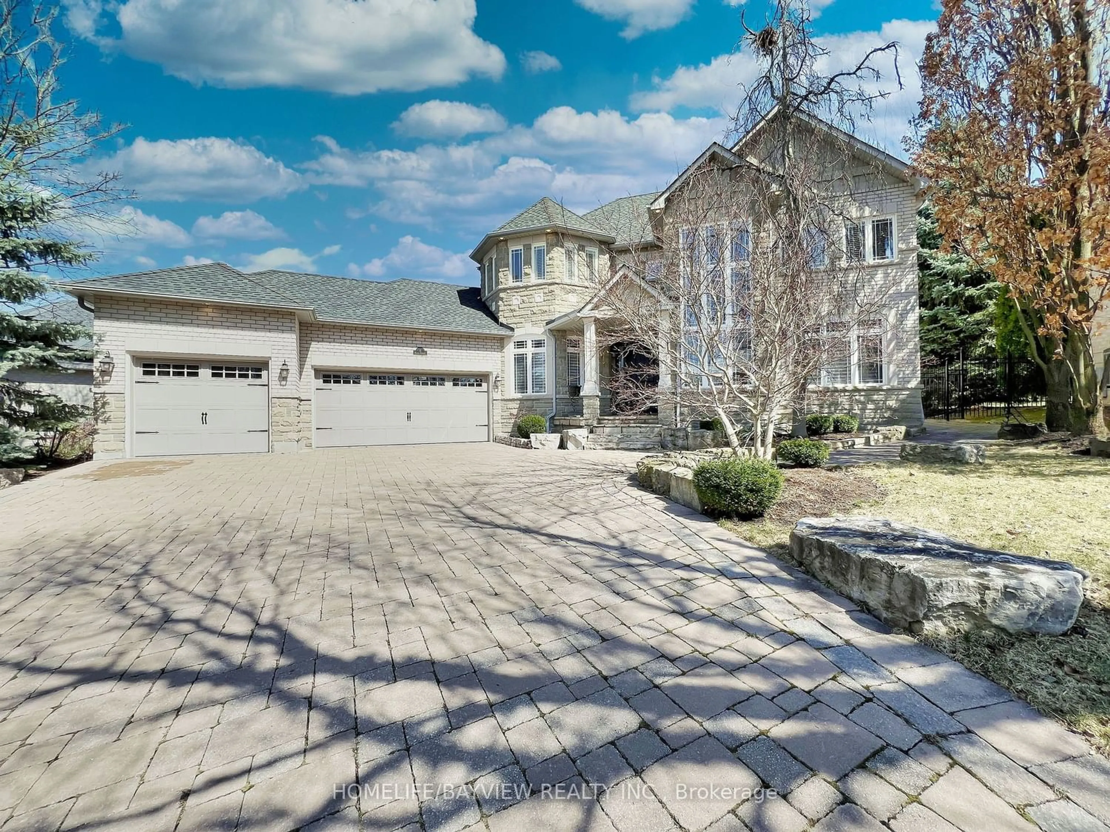 Frontside or backside of a home for 11 Nevada Cres, Vaughan Ontario L6A 2V6