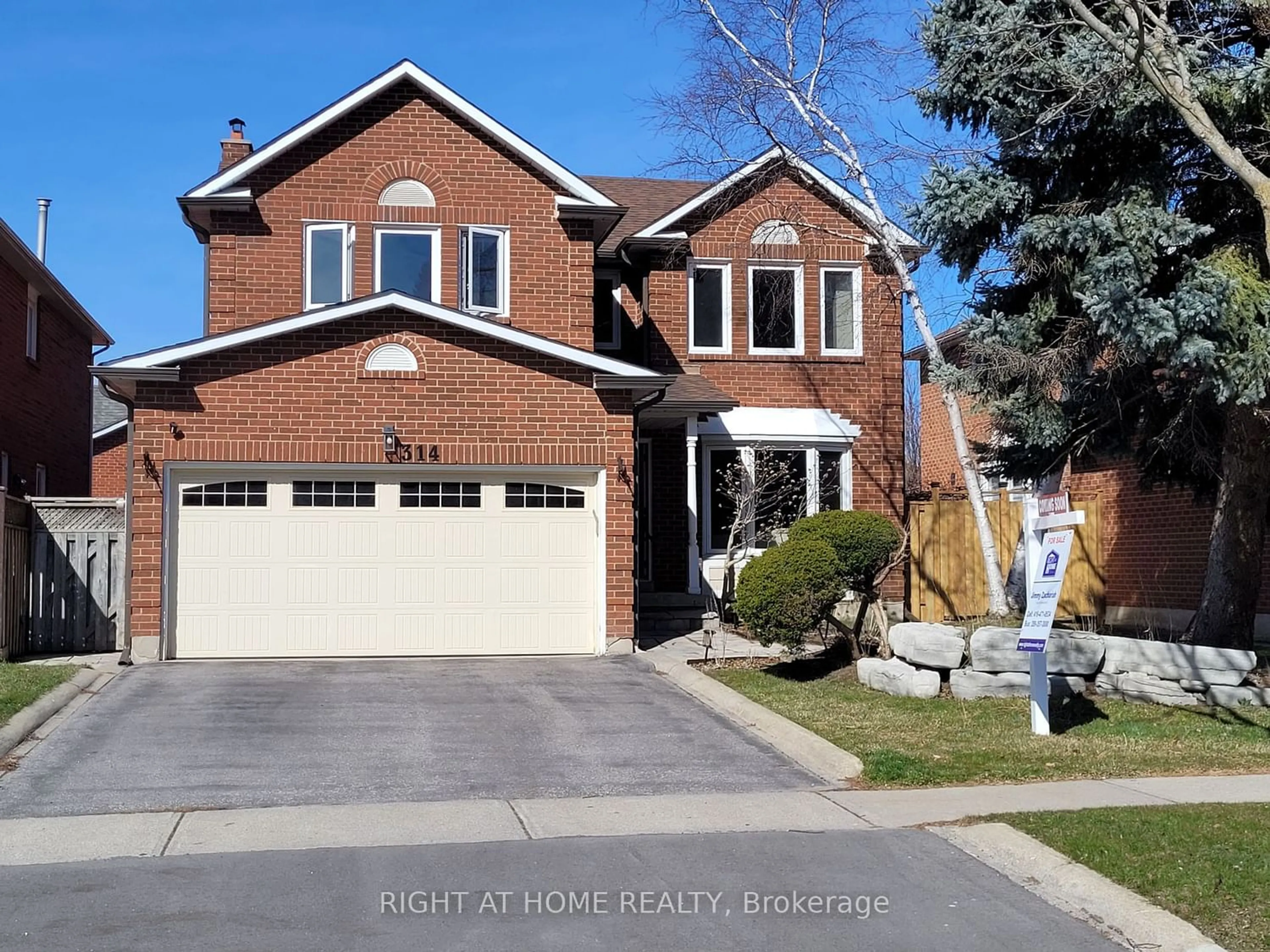 Home with brick exterior material for 314 Greenock Dr, Vaughan Ontario L6A 1V5