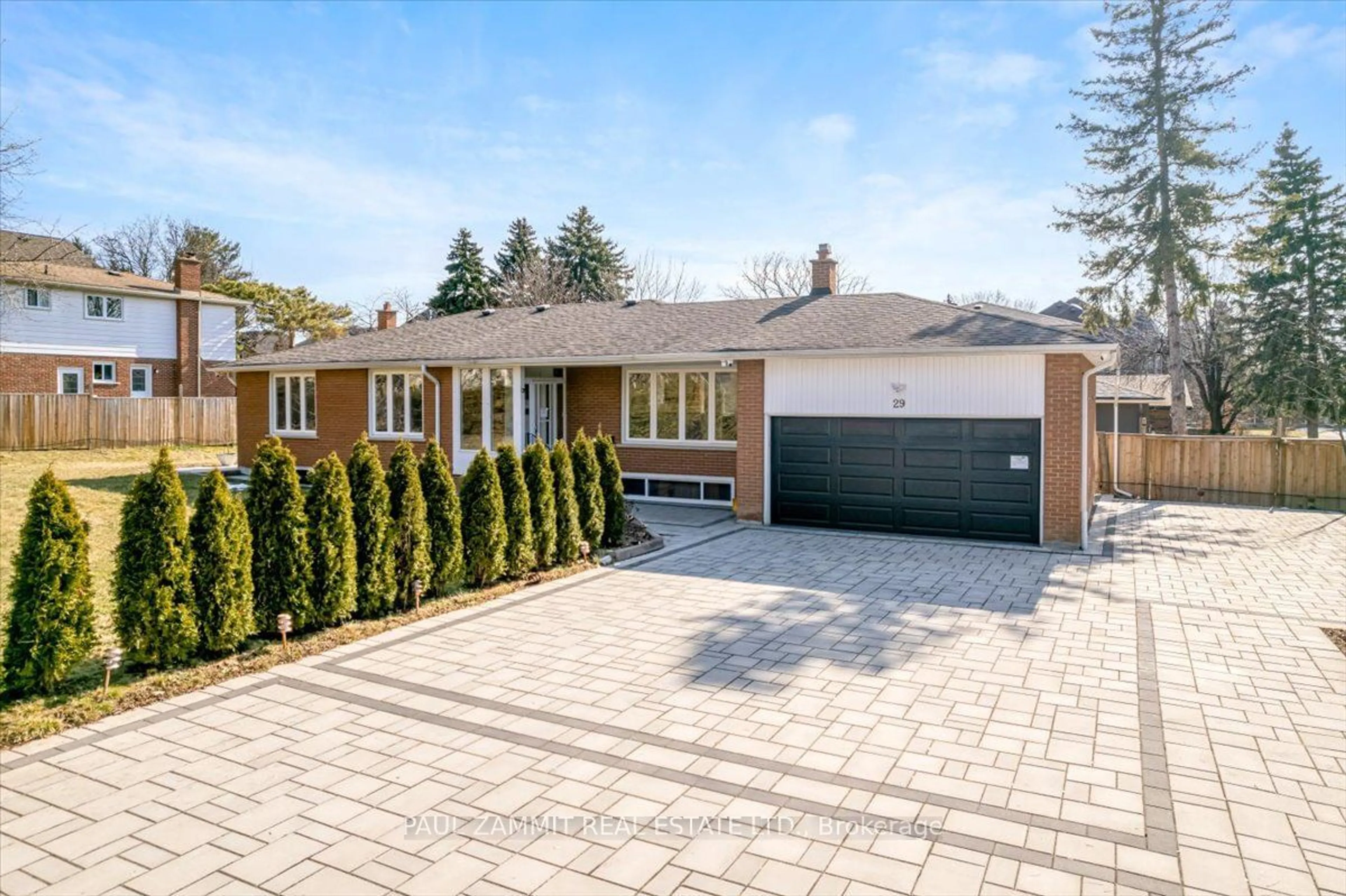 Home with brick exterior material for 29 Westwood Lane, Richmond Hill Ontario L4C 6X4