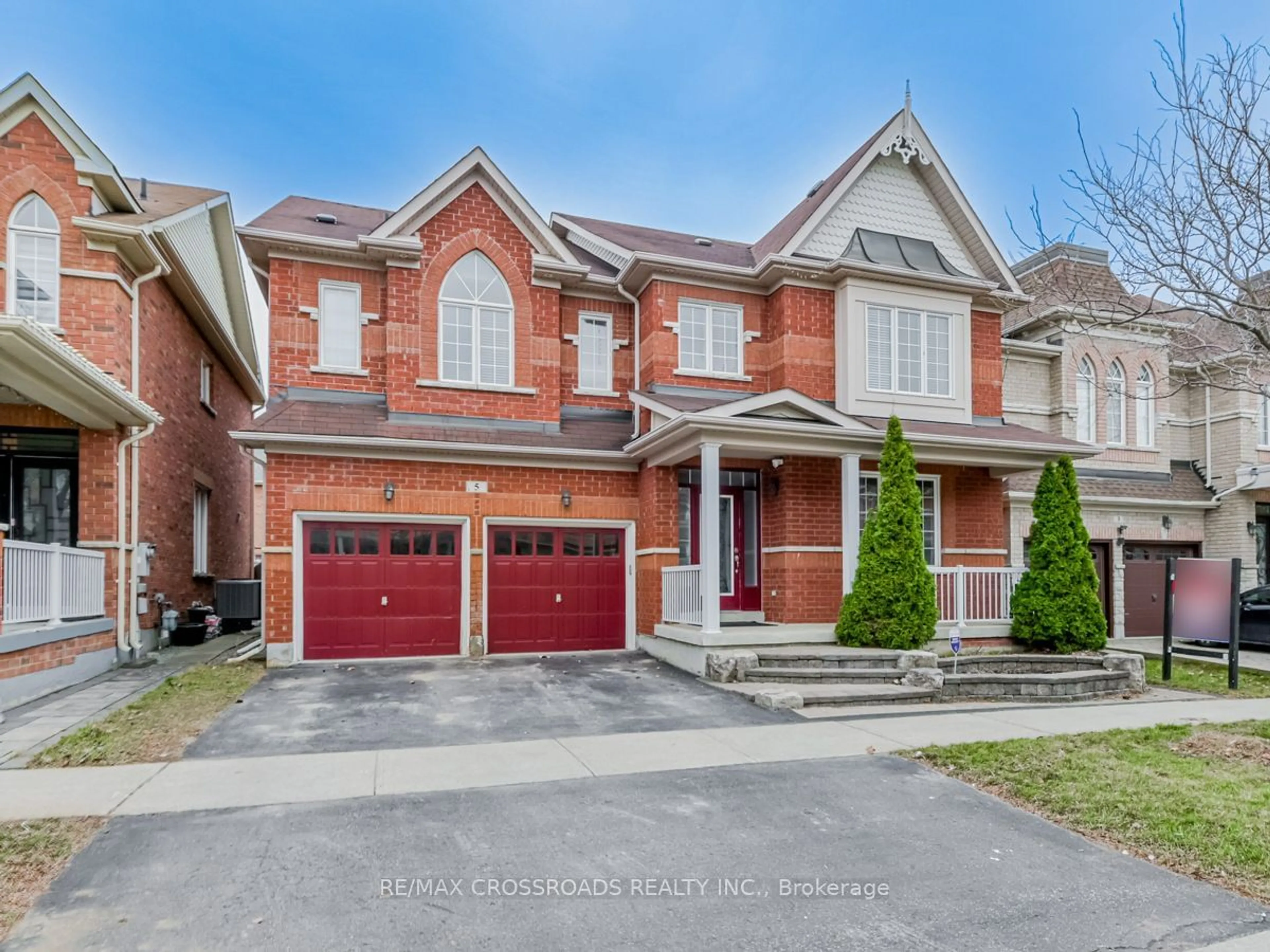 Home with brick exterior material for 5 Forestbrook Dr, Markham Ontario L6B 0E4