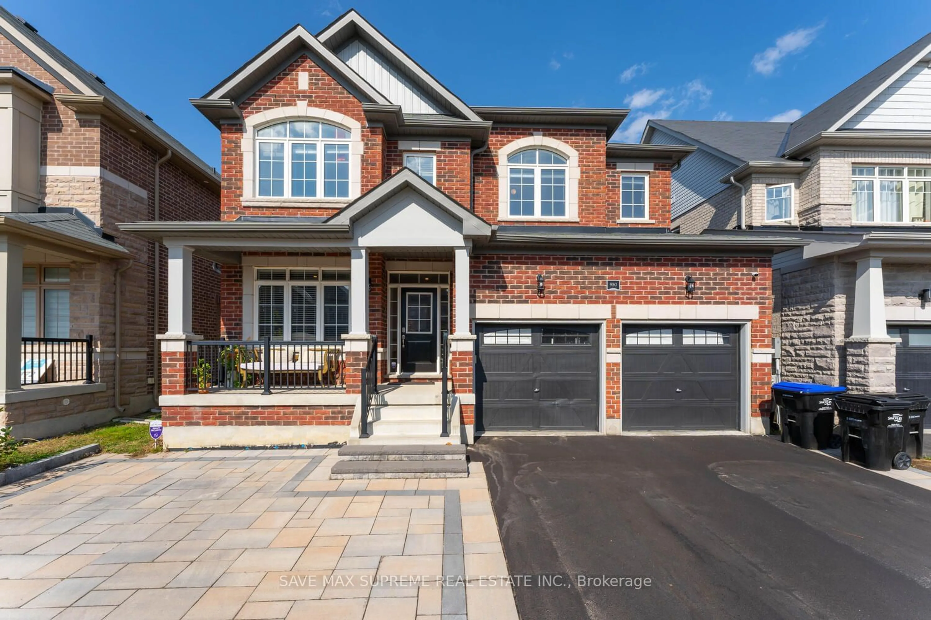 Home with brick exterior material for 950 Cole St, Innisfil Ontario L9S 0J9