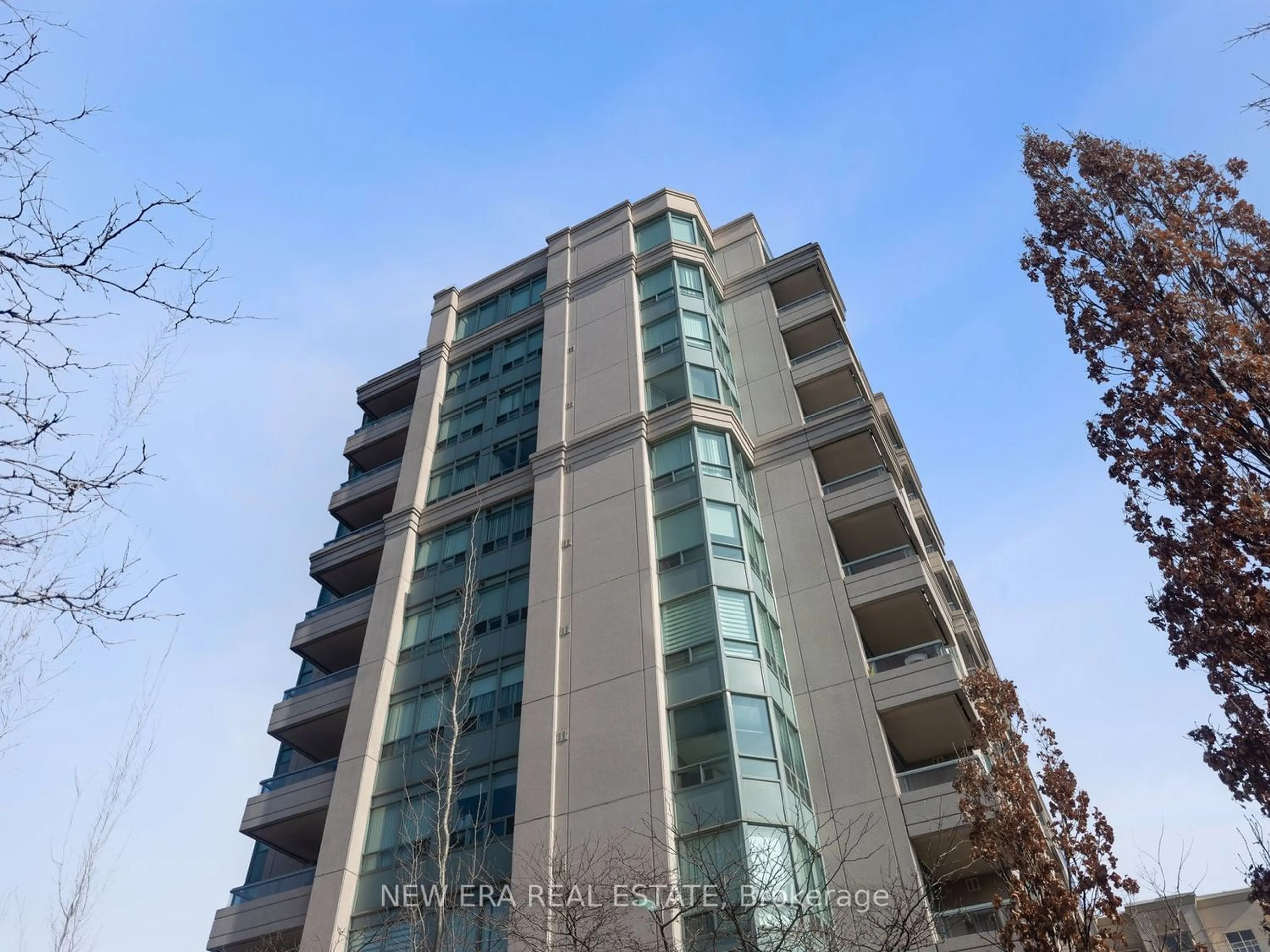 A pic from exterior of the house or condo for 5 Emerald Lane #303, Vaughan Ontario L4J 8P7