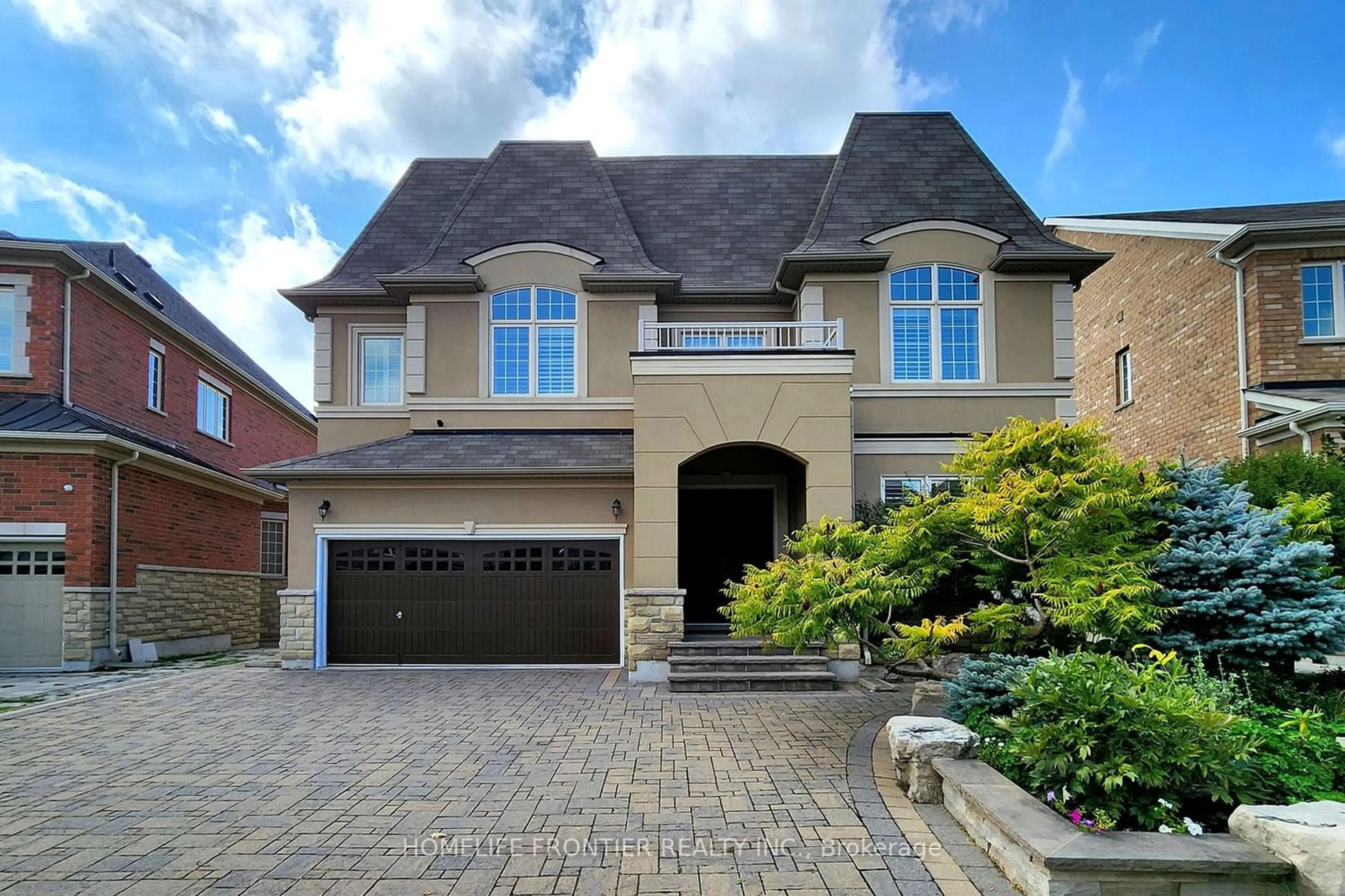 Home with brick exterior material for 131 Lady Nadia Dr, Vaughan Ontario L6A 4E6
