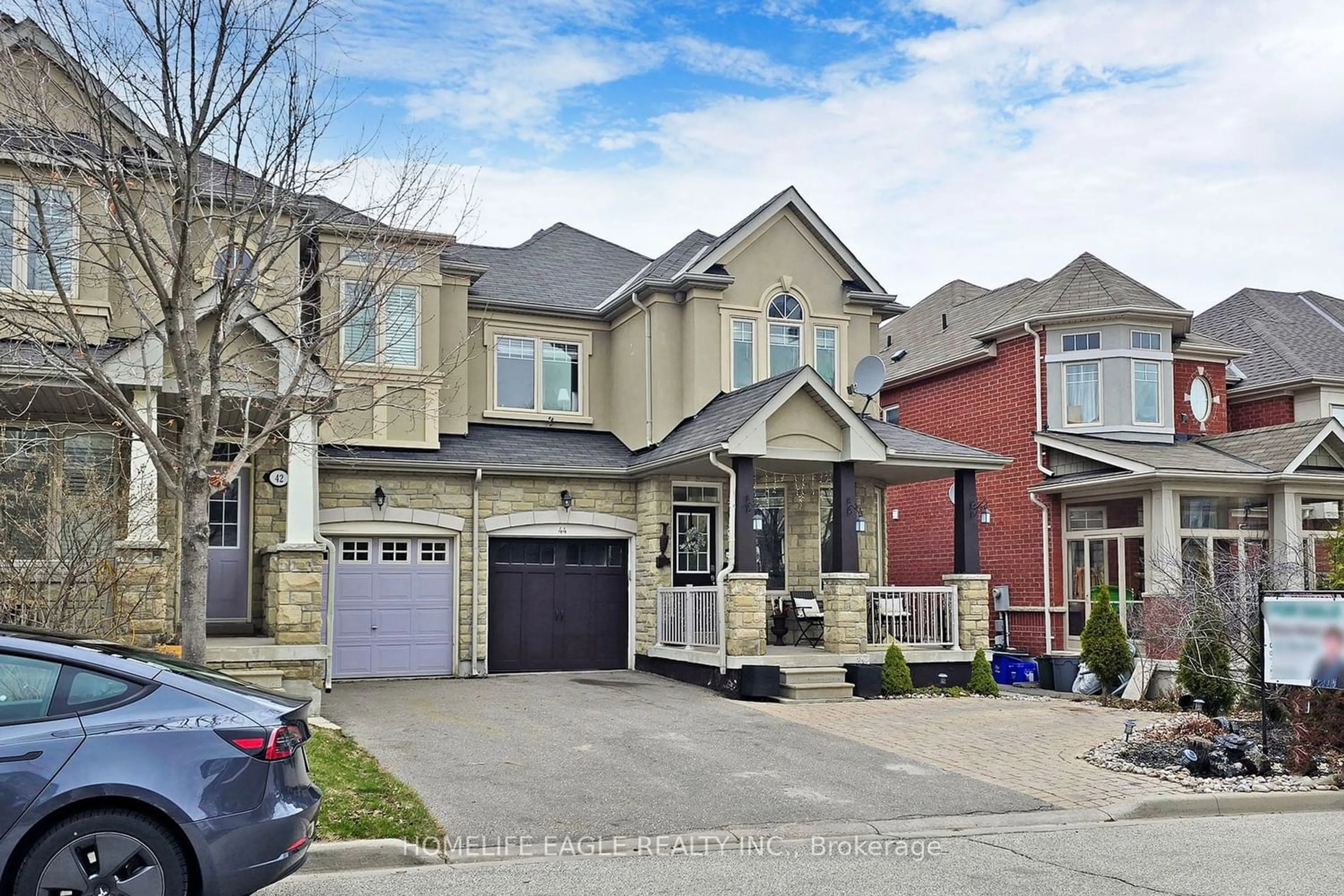 Frontside or backside of a home for 44 Pexton Ave, Richmond Hill Ontario L4E 4Y4
