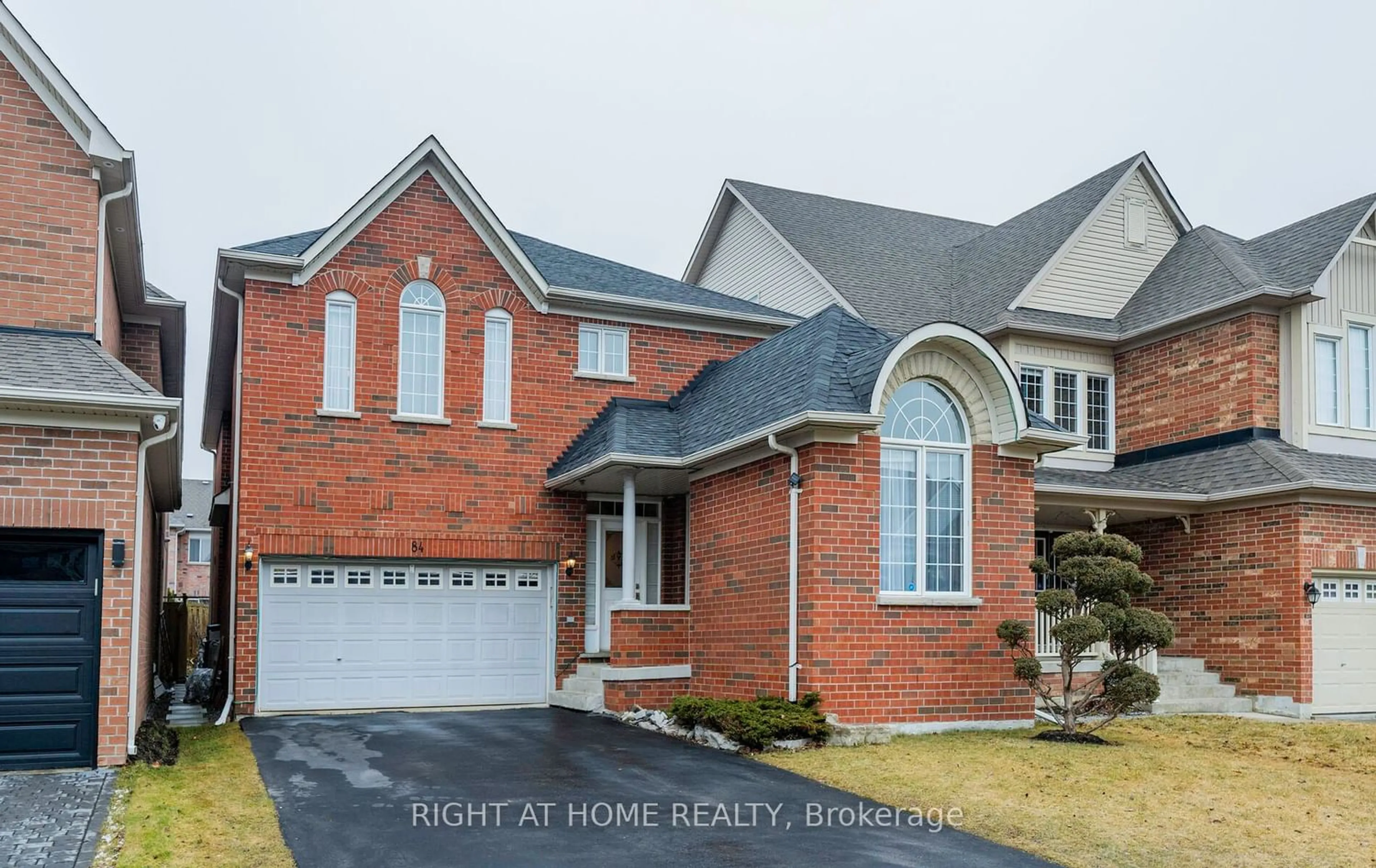 Home with brick exterior material for 84 Verdi Rd, Richmond Hill Ontario L4E 4P6