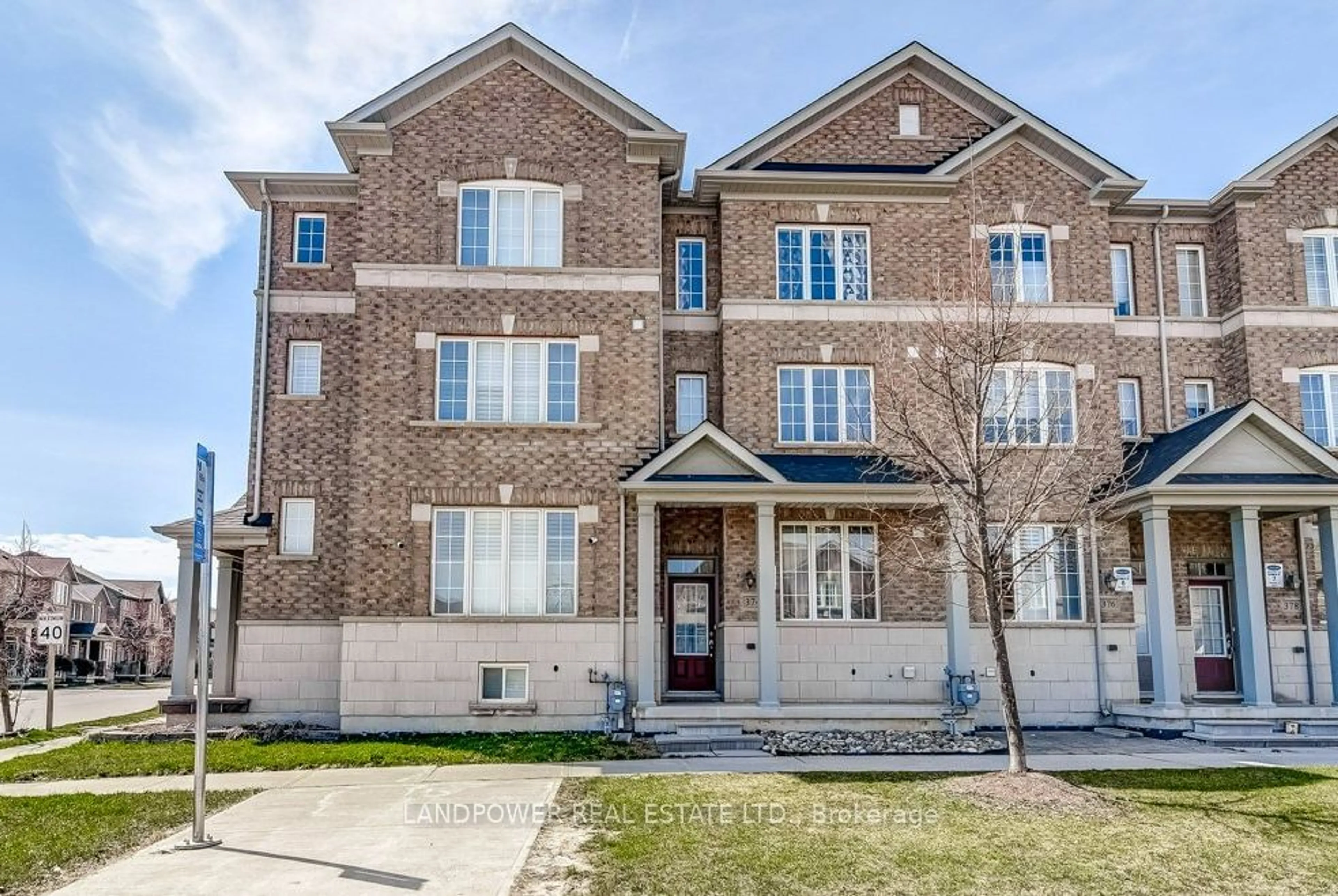 A pic from exterior of the house or condo for 374 Cornell Rouge Blvd, Markham Ontario L6B 0V1