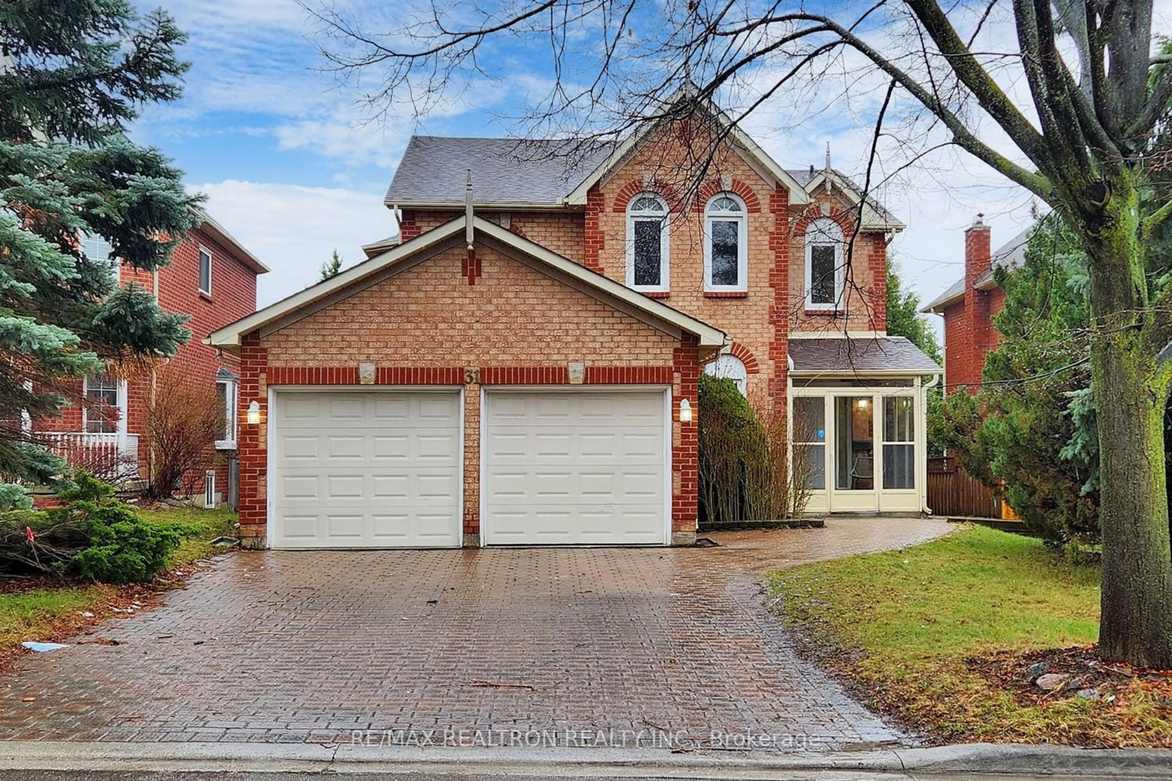 Home with brick exterior material for 31 Cavalry Tr, Markham Ontario L3R 9H3