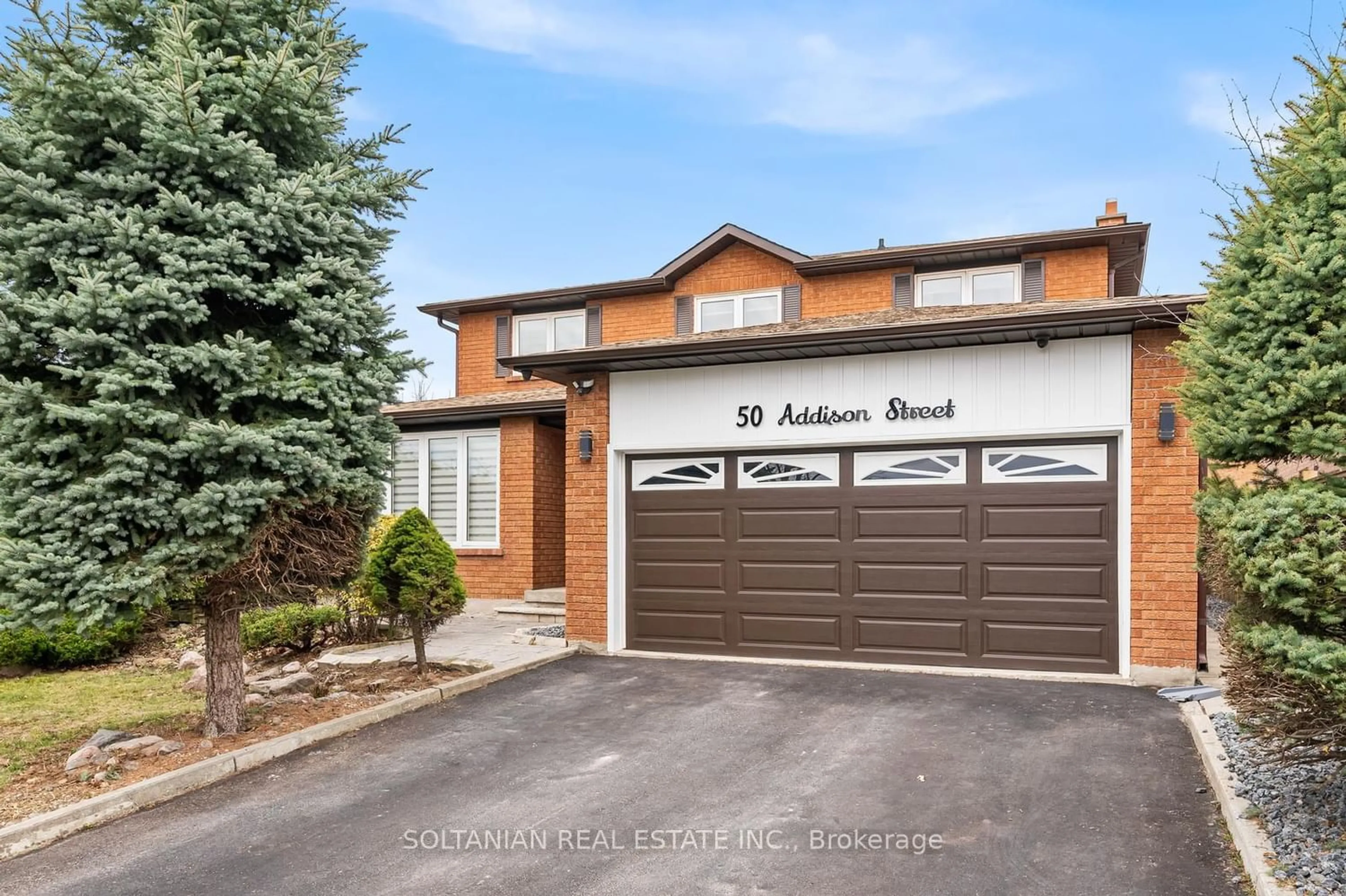 Home with brick exterior material for 50 Addison St, Richmond Hill Ontario L4C 7L8