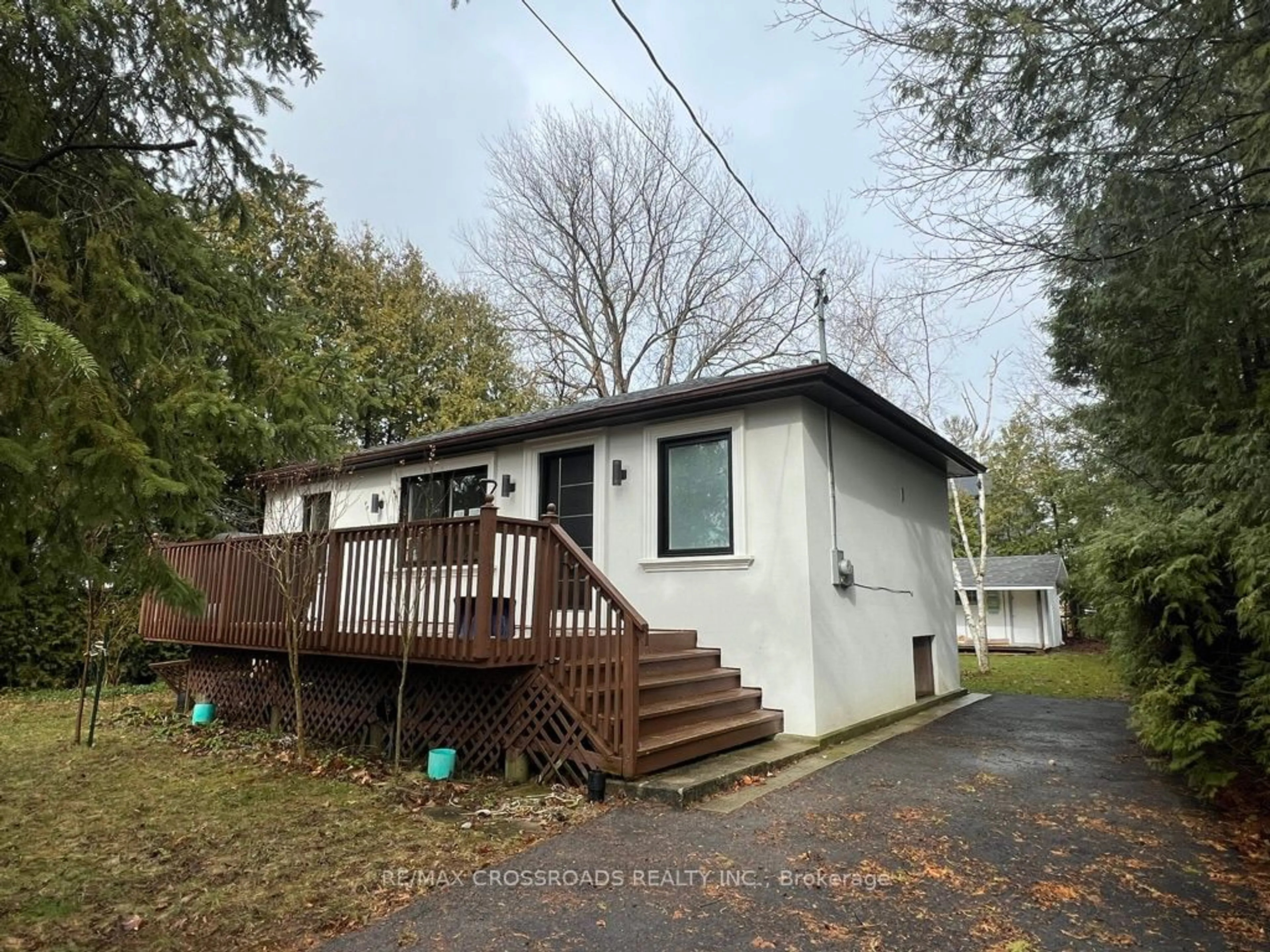 Frontside or backside of a home for 781 Rockaway Rd, Georgina Ontario L0E 1S0