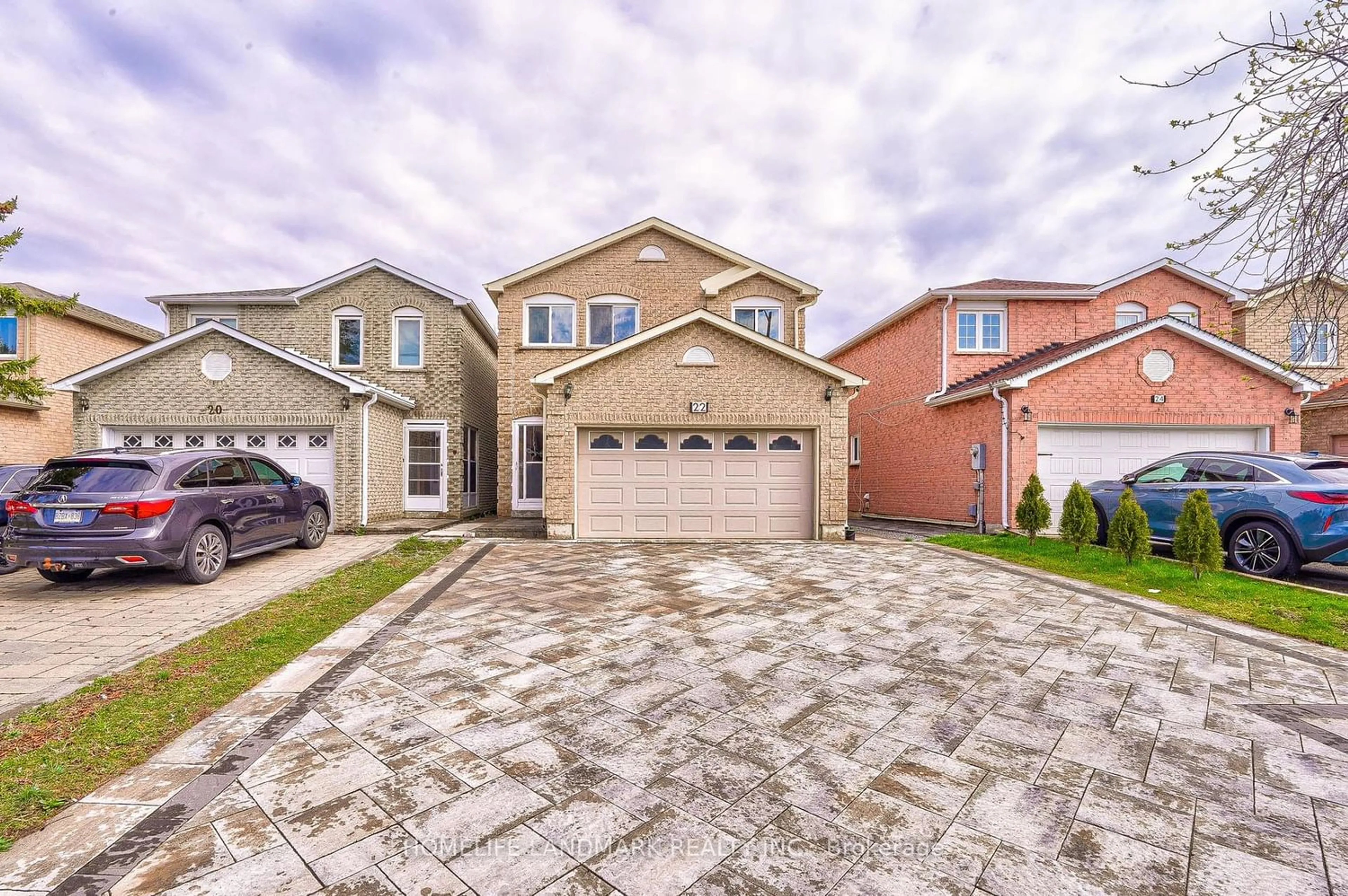 Home with brick exterior material for 22 Lavron Crt, Markham Ontario L3S 2R3