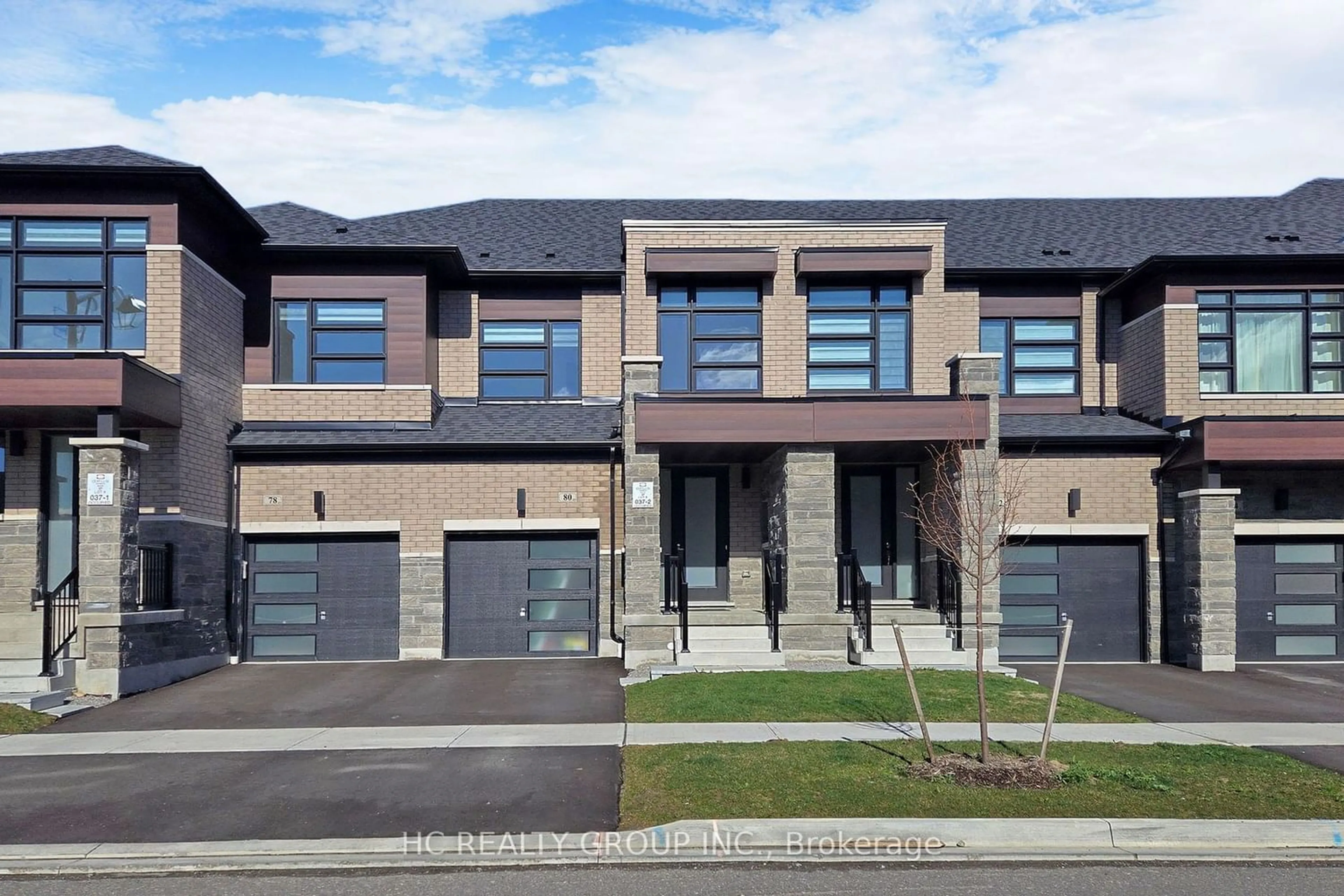Home with brick exterior material for 80 Boiton St, Richmond Hill Ontario L4S 0M1