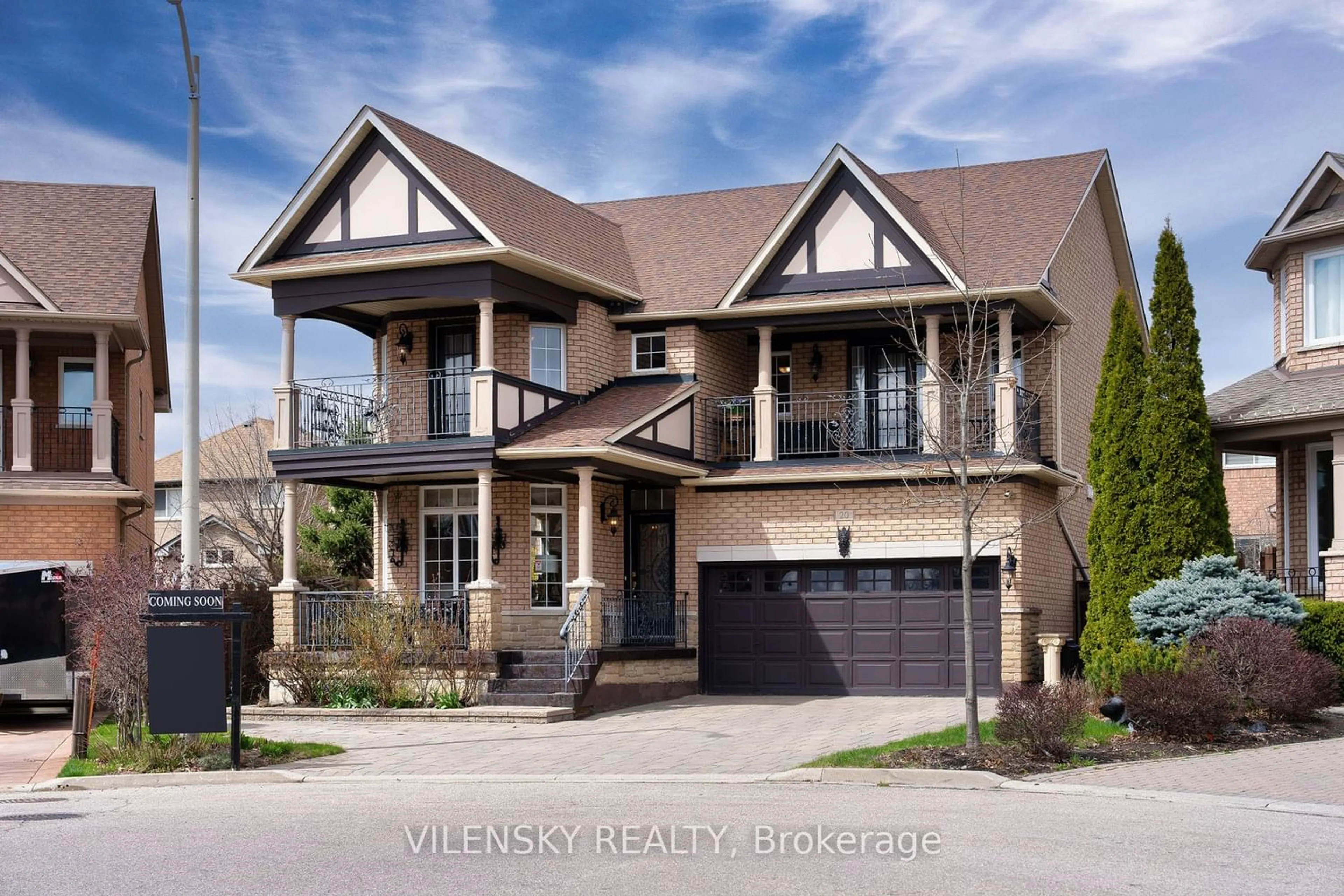 Frontside or backside of a home for 20 Levy Crt, Vaughan Ontario L4H 2E5