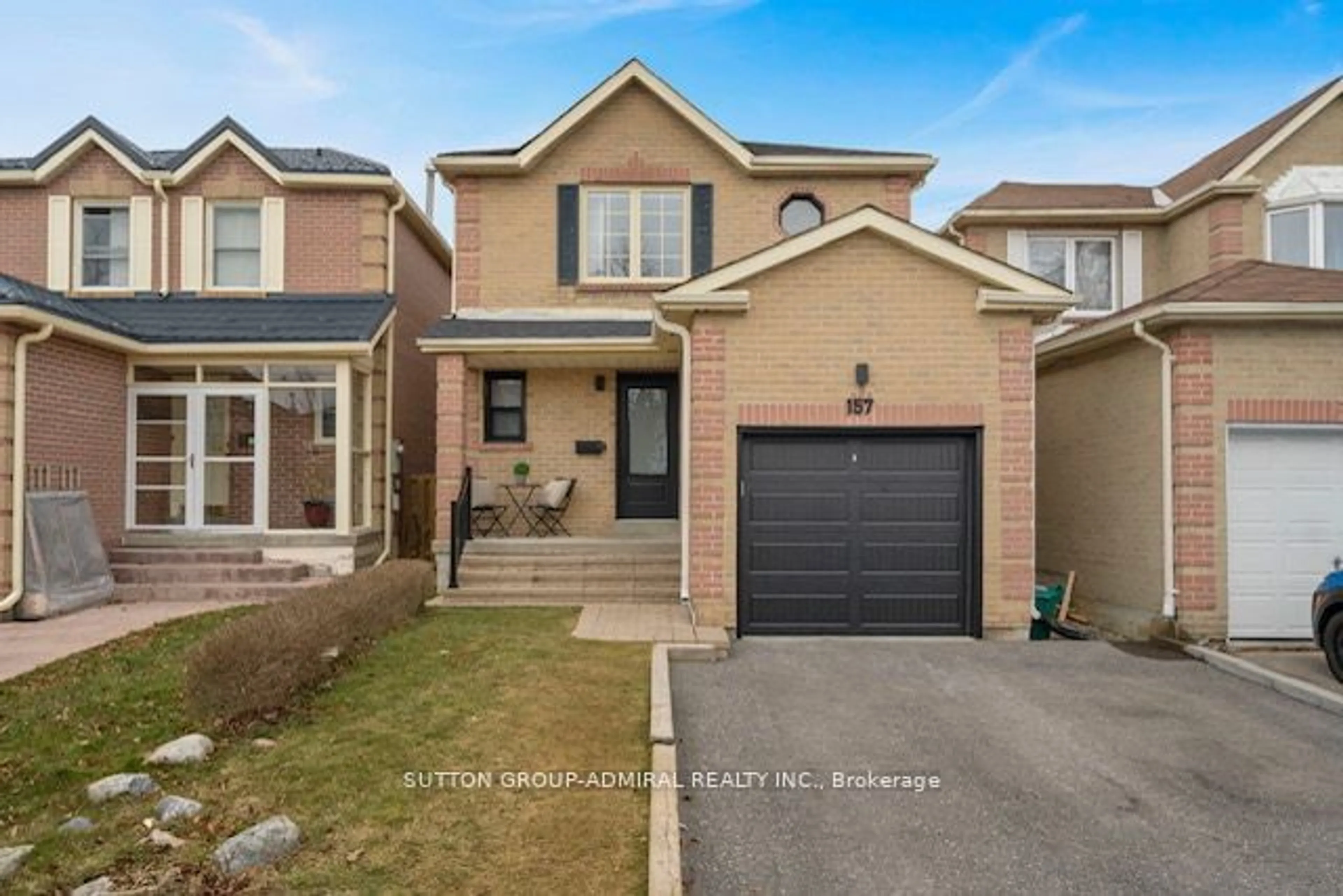 Frontside or backside of a home for 157 Gailcrest Circ, Vaughan Ontario L4J 5W1