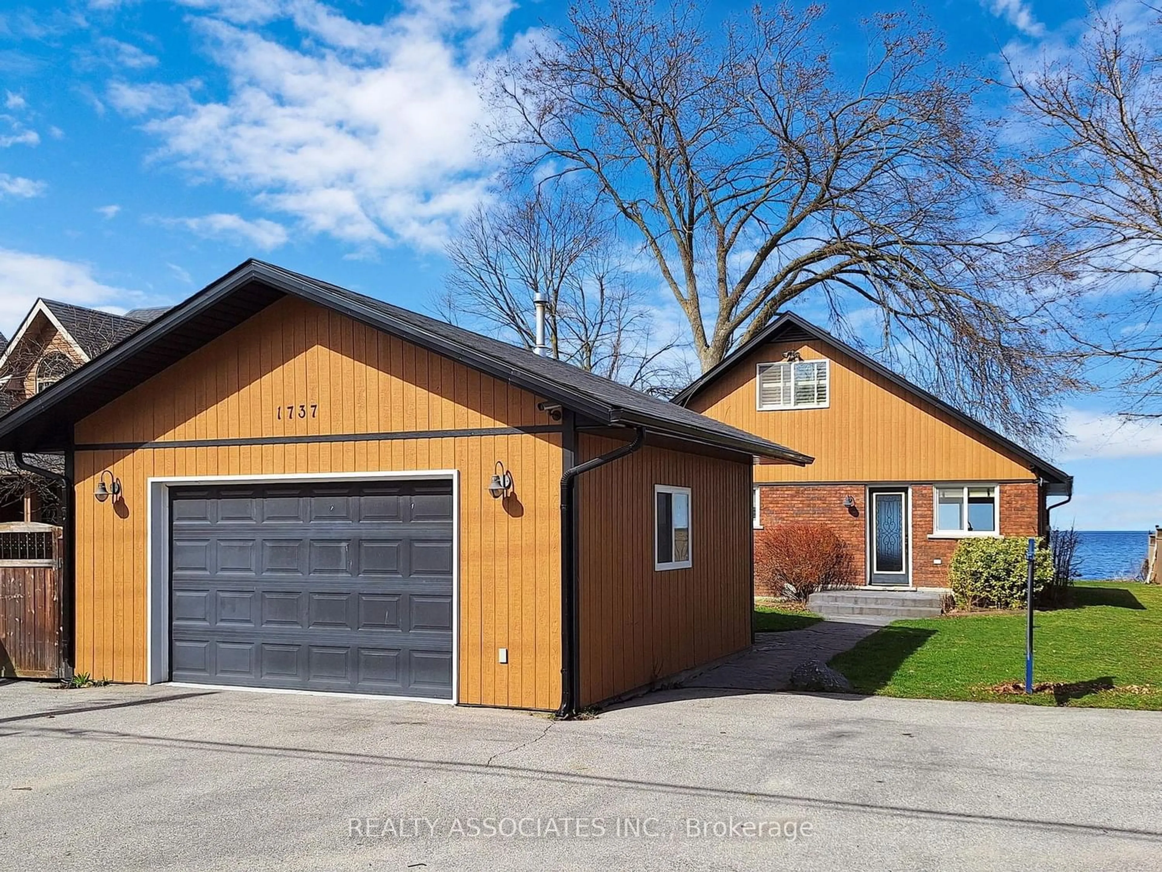 Frontside or backside of a home for 1737 Cedar Grove Ave, Innisfil Ontario L9S 4K9