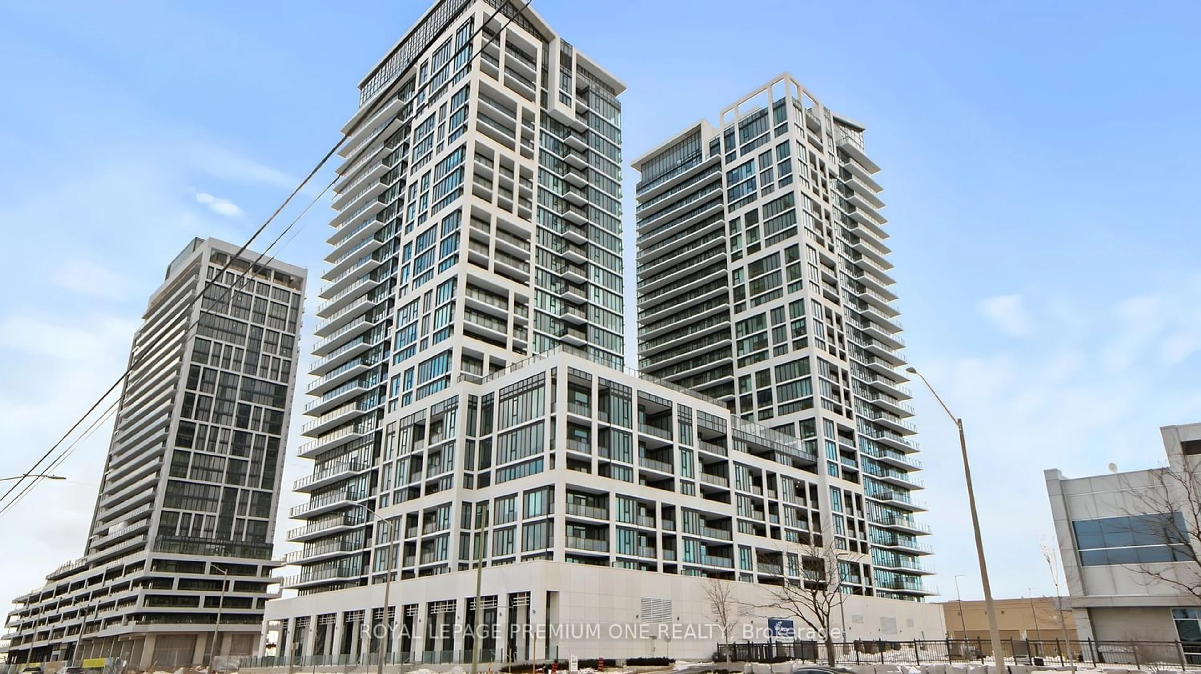 A pic from exterior of the house or condo for 9000 Jane St #Ph203, Vaughan Ontario L4K 0M6