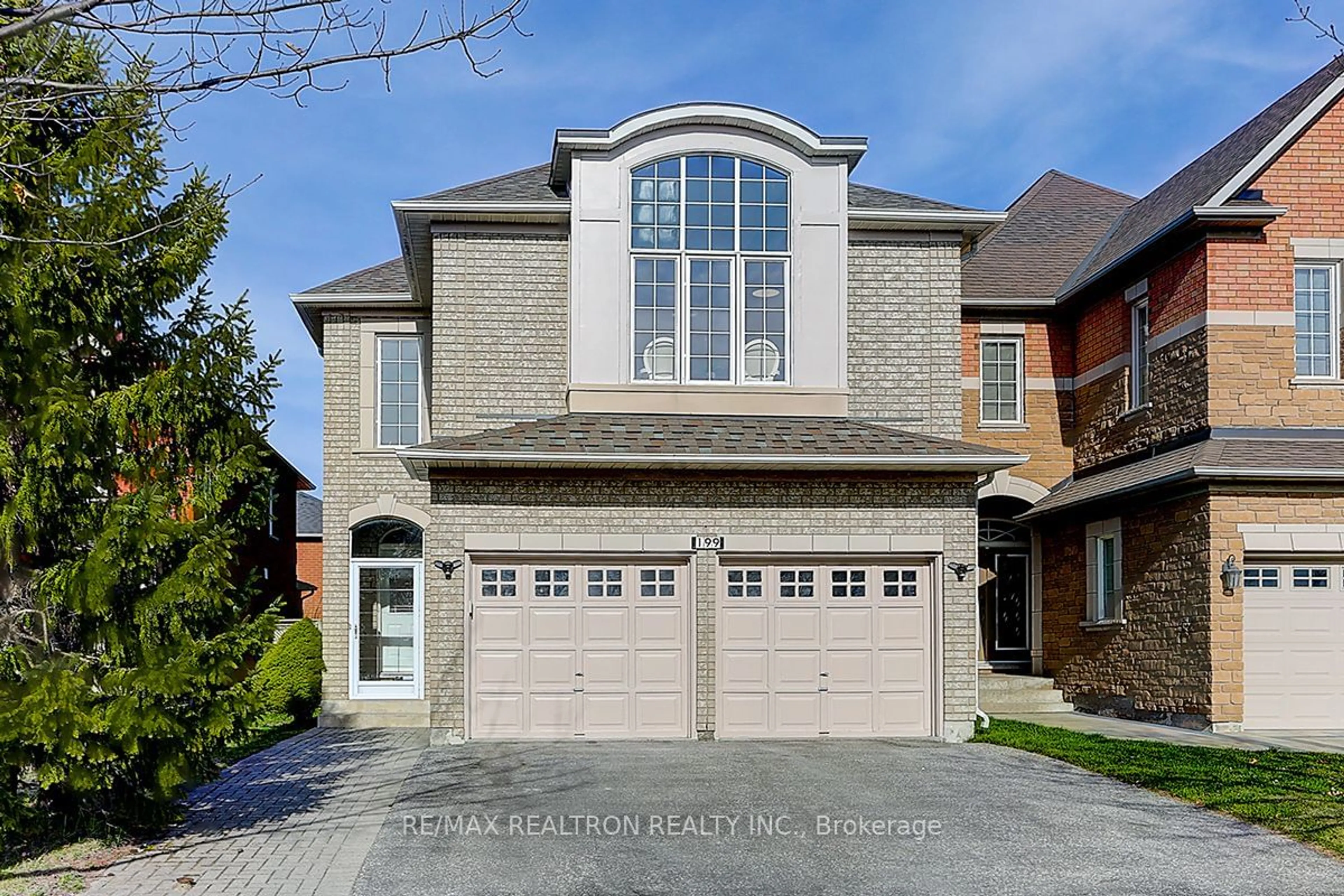 Home with brick exterior material for 199 Frank Endean Rd, Richmond Hill Ontario L4S 1S4