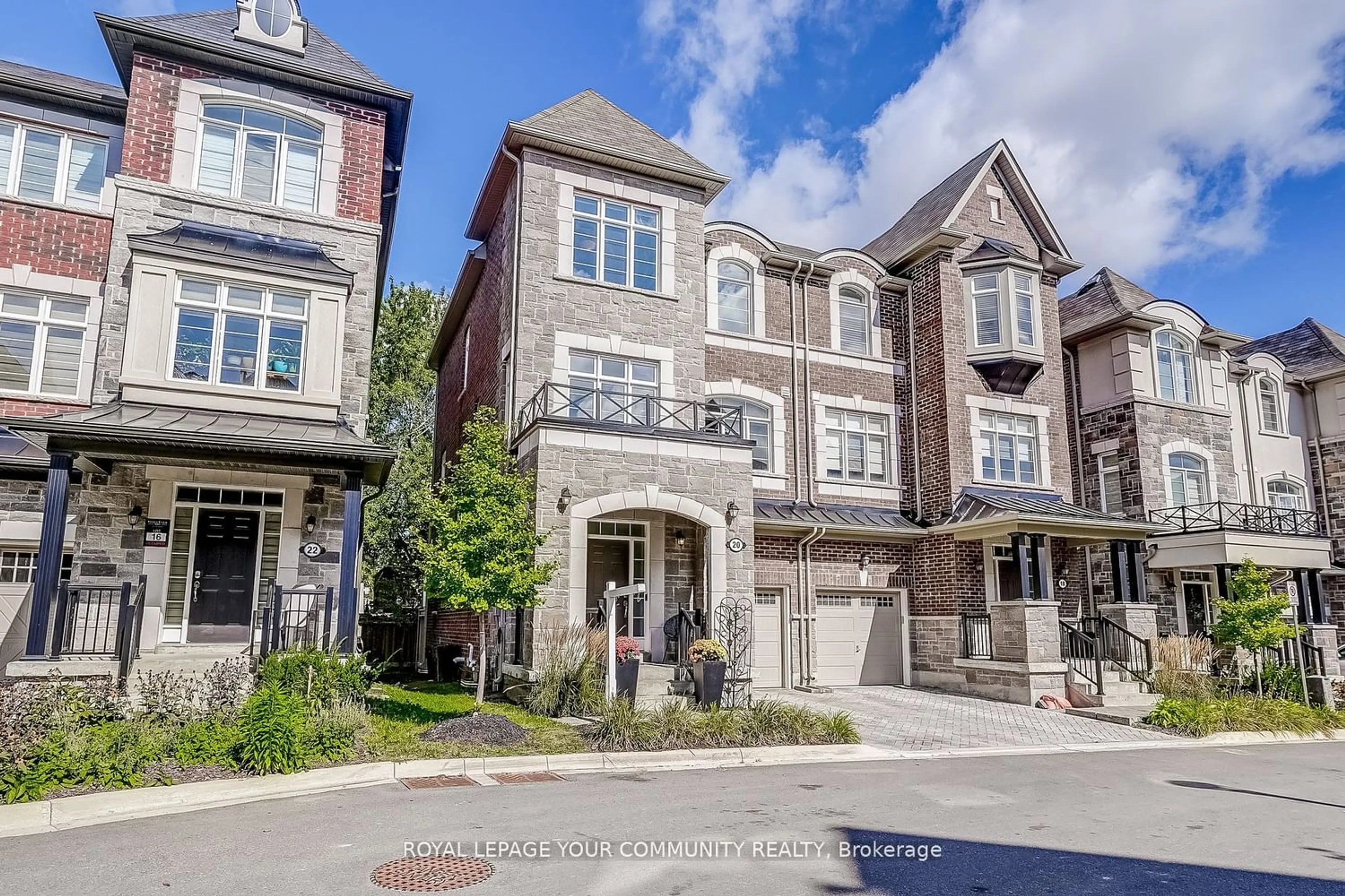A pic from exterior of the house or condo for 20 Globemaster Lane, Richmond Hill Ontario L4E 1H3