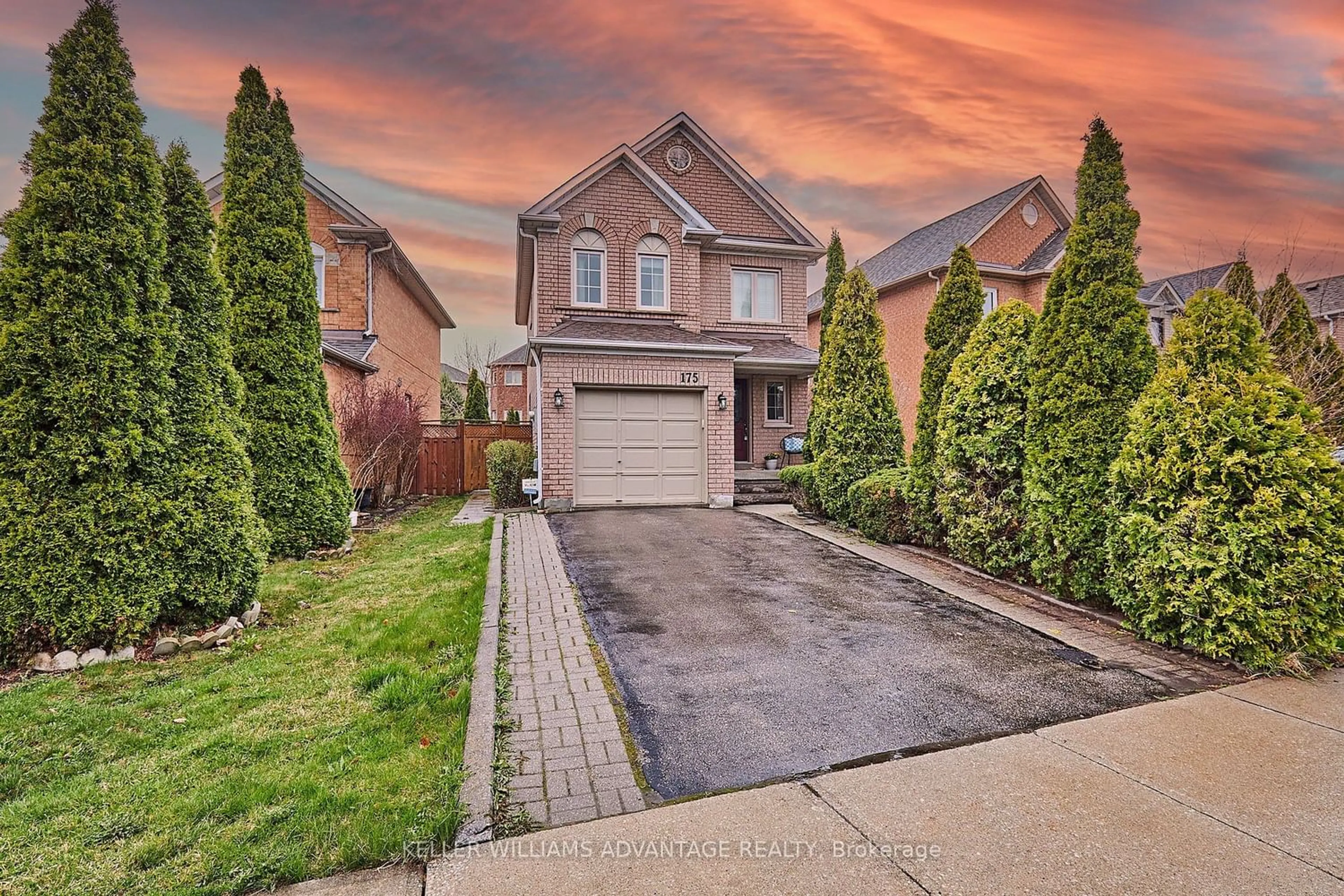 Frontside or backside of a home for 175 Elena Cres, Vaughan Ontario L6A 2K2