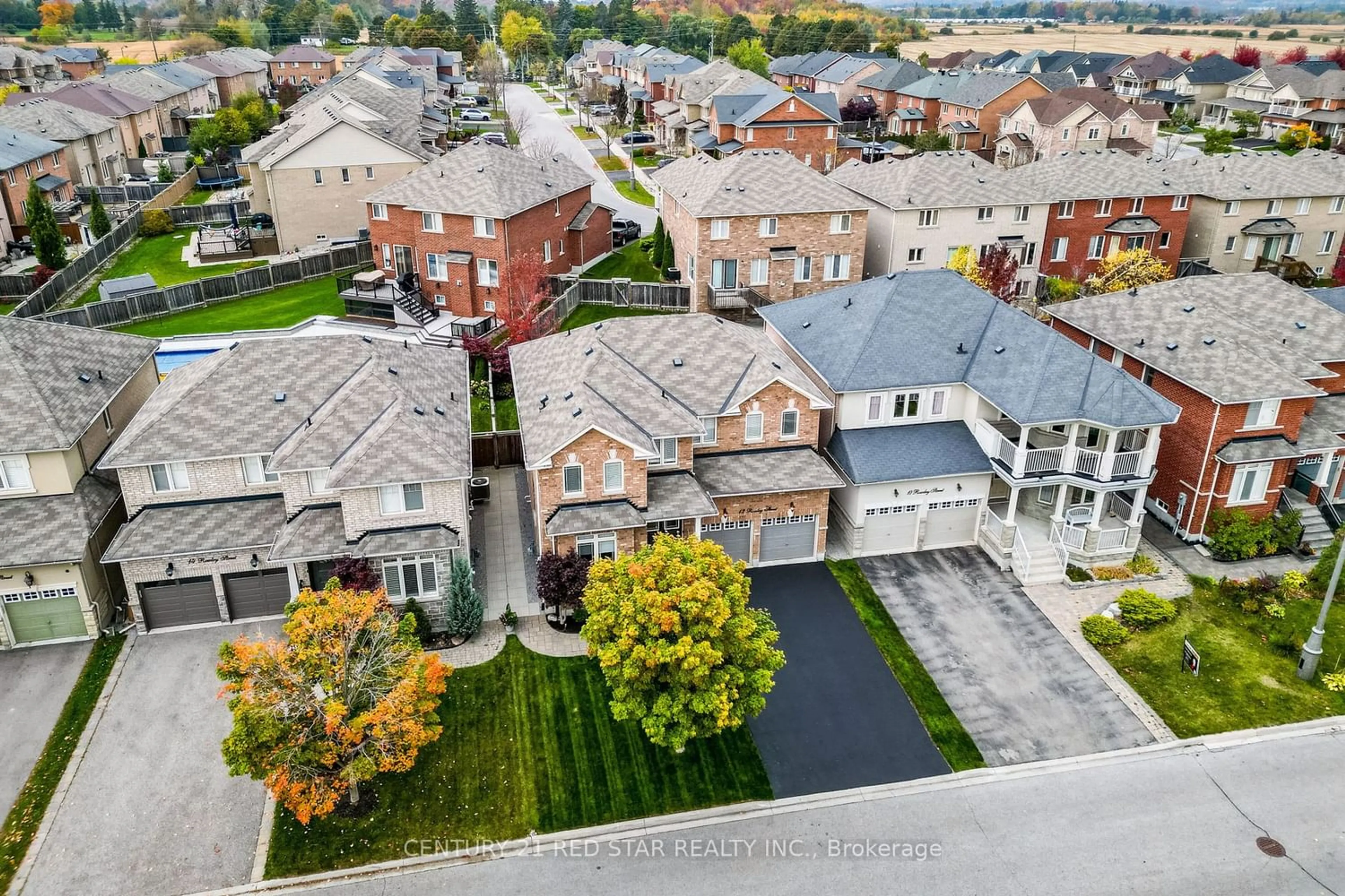 Frontside or backside of a home for 12 Rowley St, Richmond Hill Ontario L4E 0N2