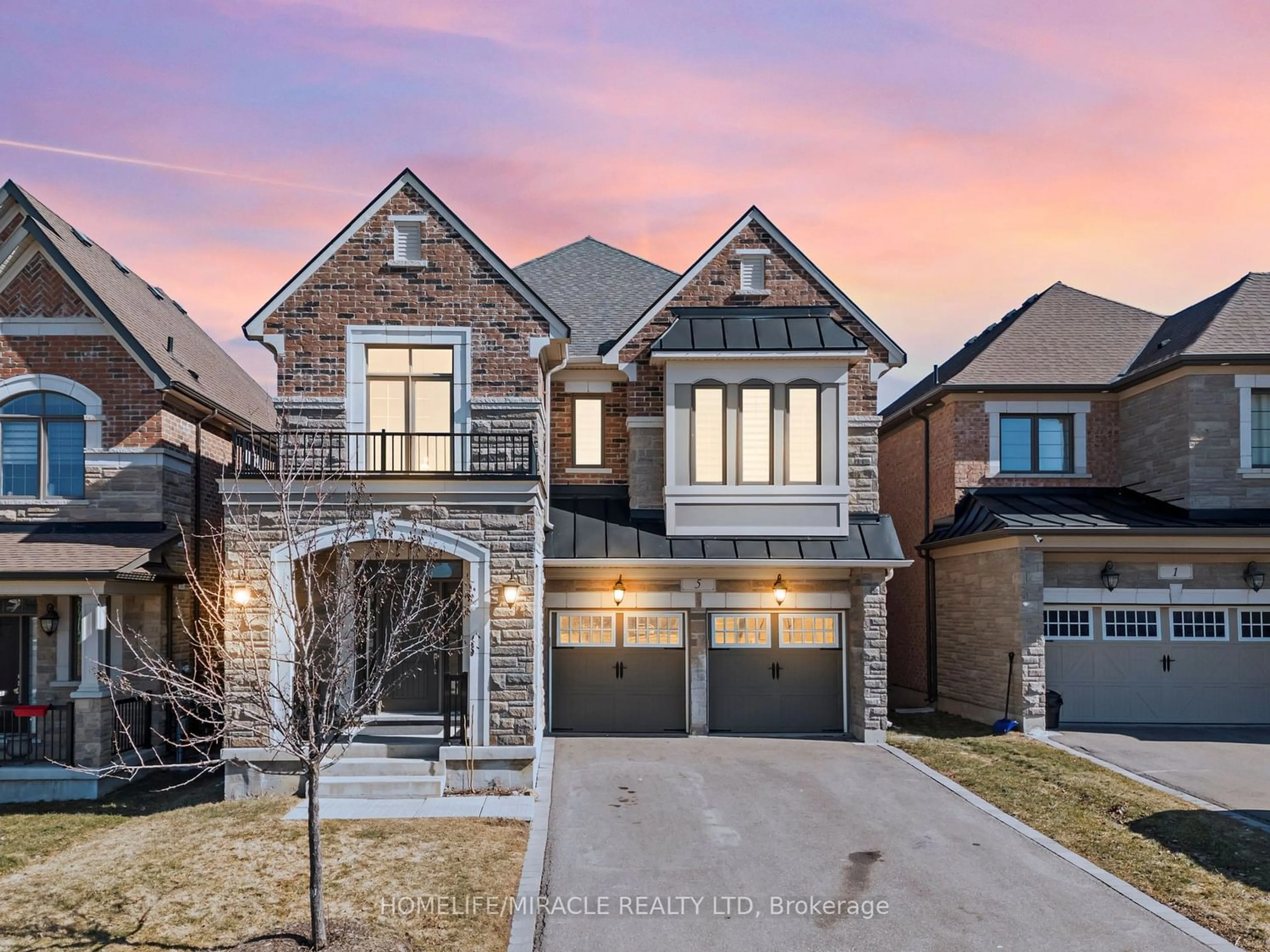 Home with brick exterior material for 5 Arctic Grail Rd, Vaughan Ontario L4H 4T3