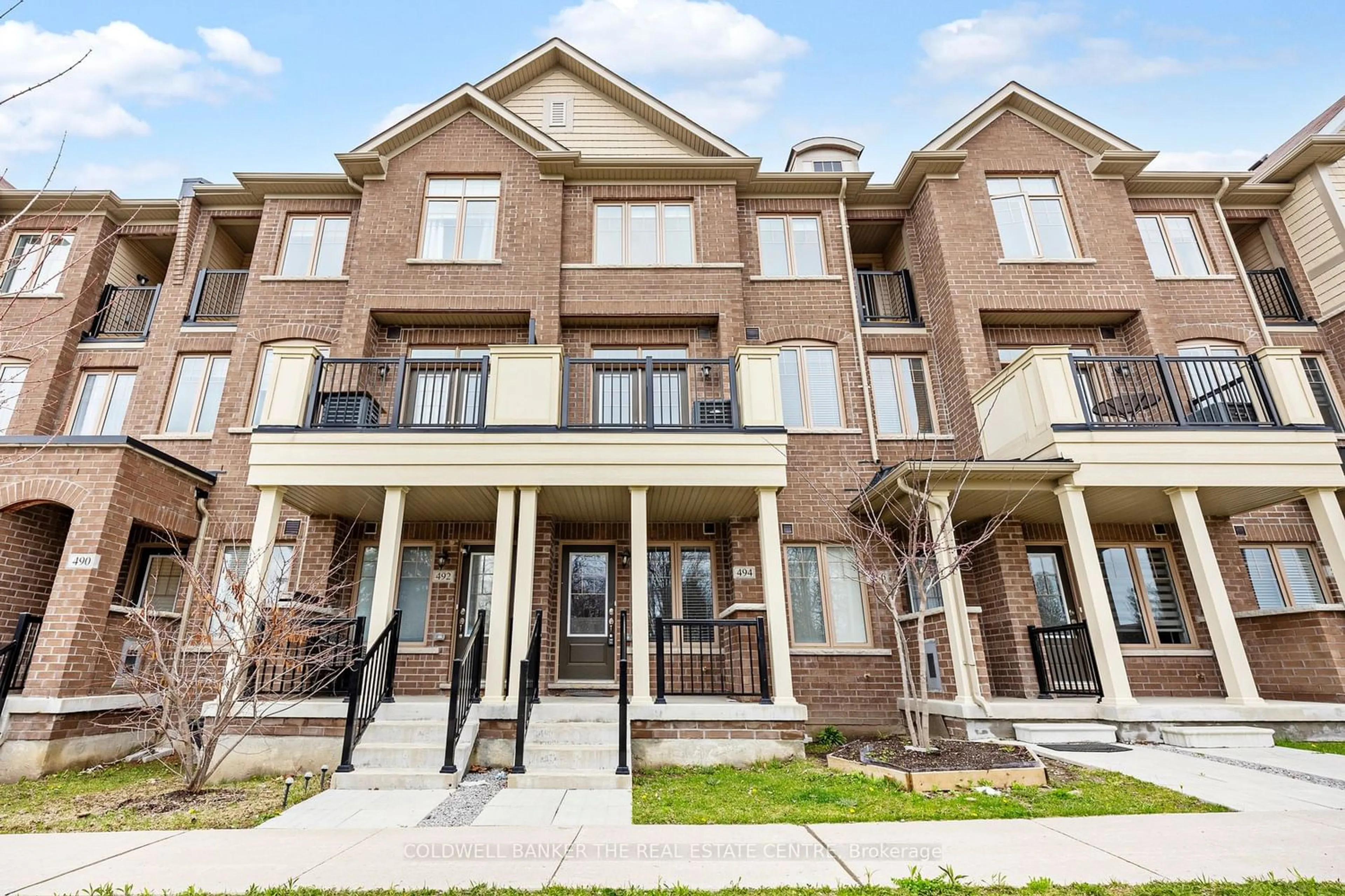 A pic from exterior of the house or condo for 494 Arthur Bonner Ave, Markham Ontario L6B 1P6