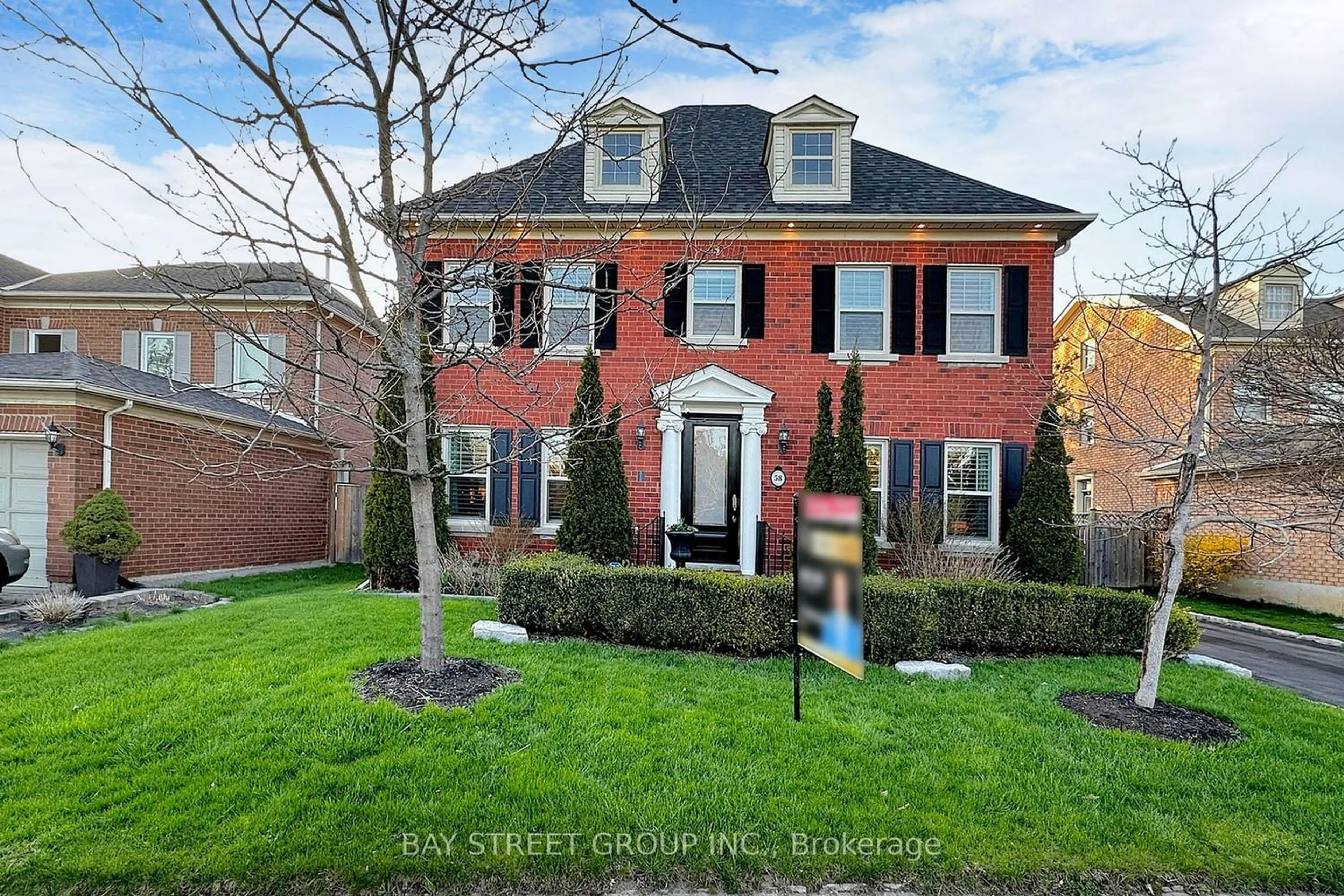 Home with brick exterior material for 58 Regent St, Richmond Hill Ontario L4C 9C3