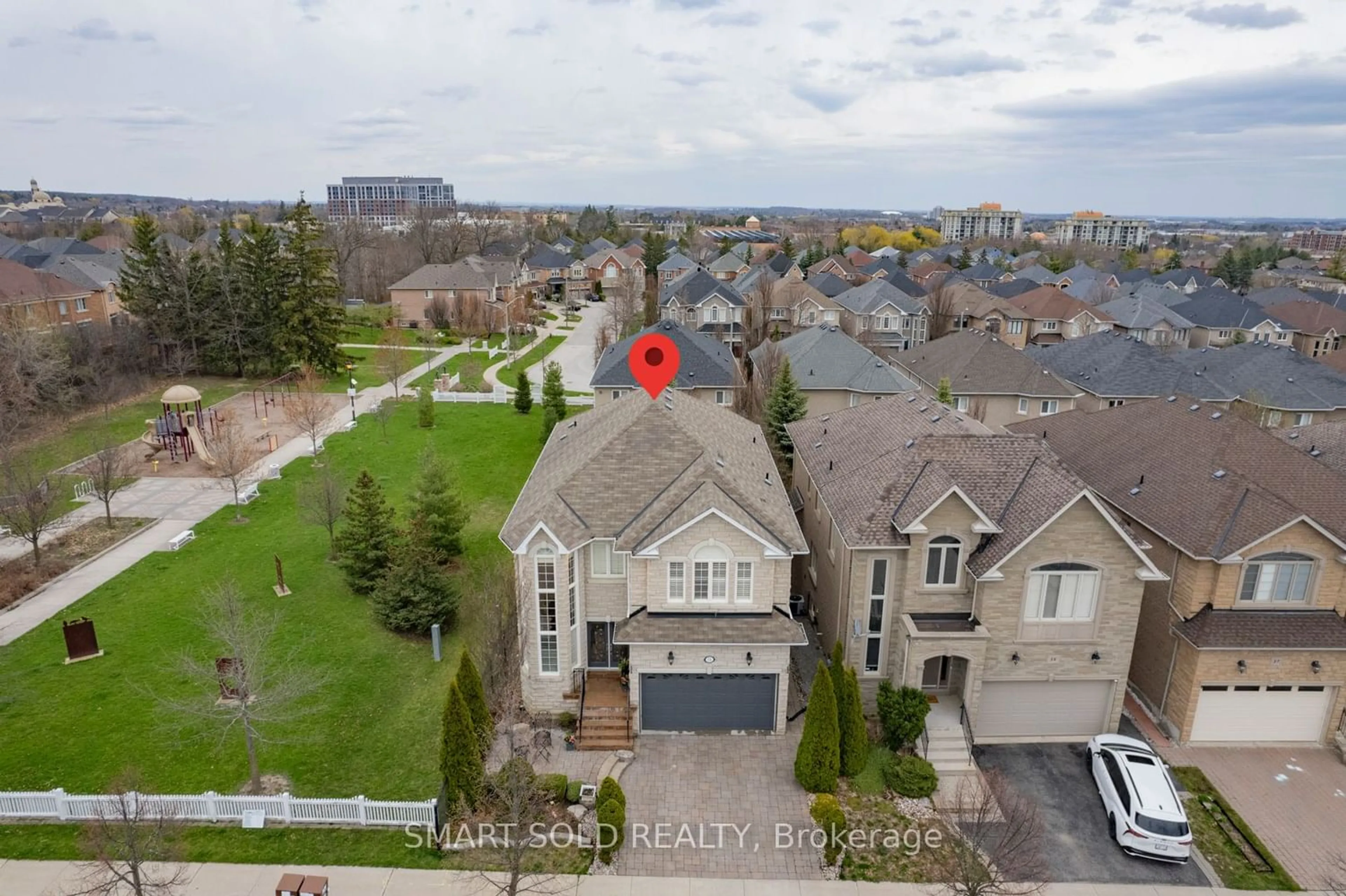 Frontside or backside of a home for 31 Ridgestone Dr, Richmond Hill Ontario L4S 0A4