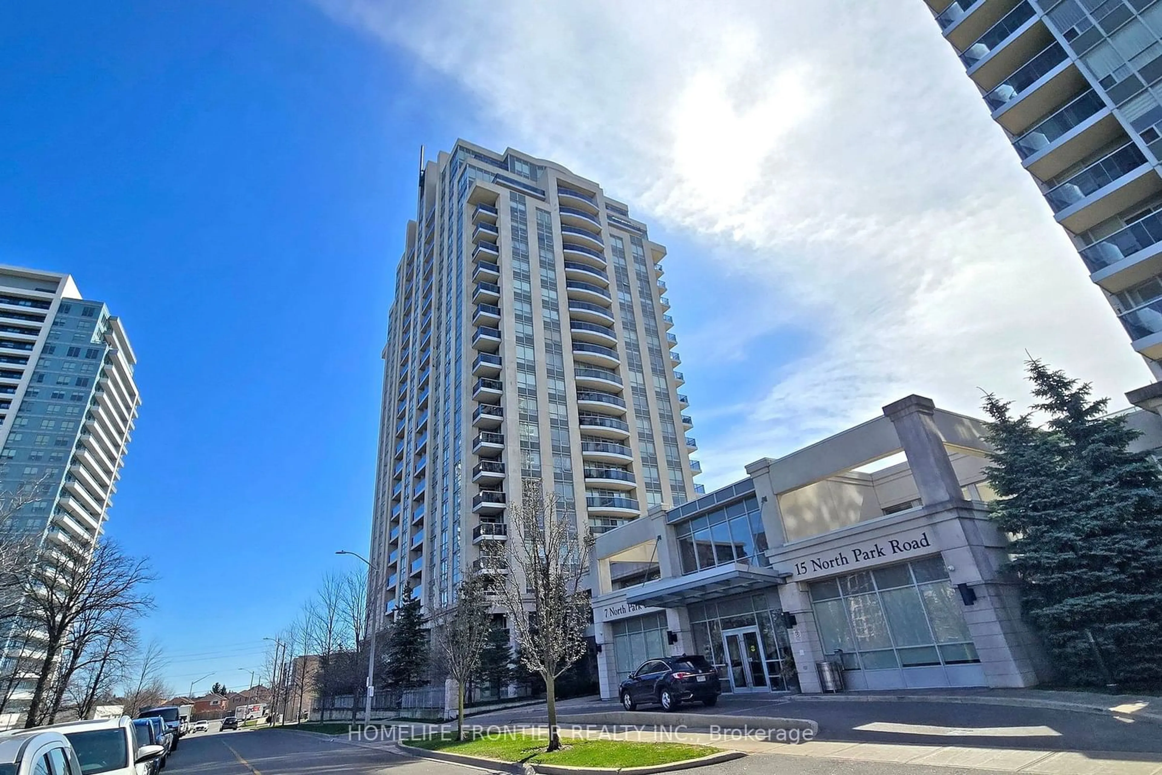 A pic from exterior of the house or condo for 15 North Park Rd #1514, Vaughan Ontario L4J 0A1