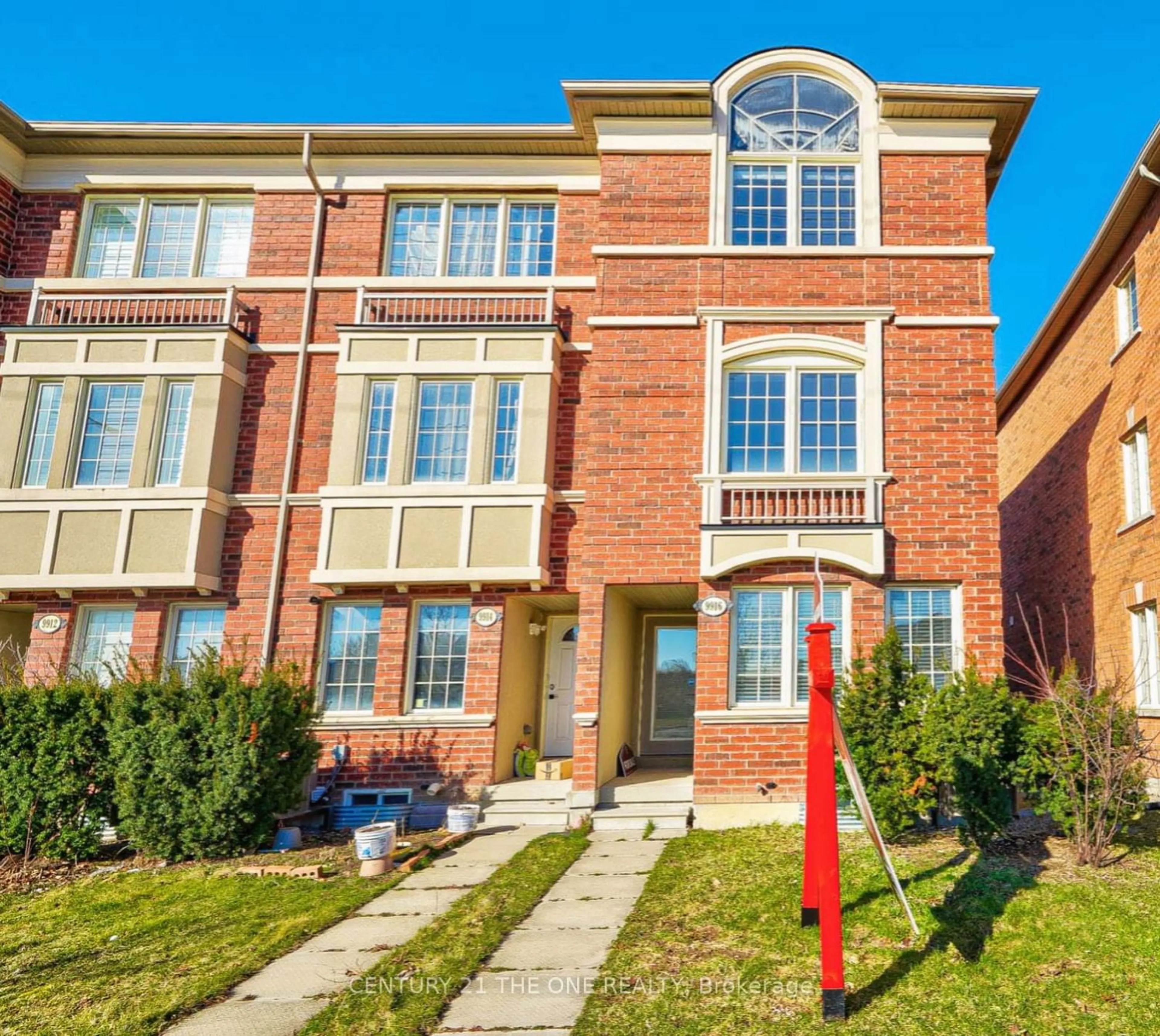 A pic from exterior of the house or condo for 9916 Mccowan Rd, Markham Ontario L6C 0M7