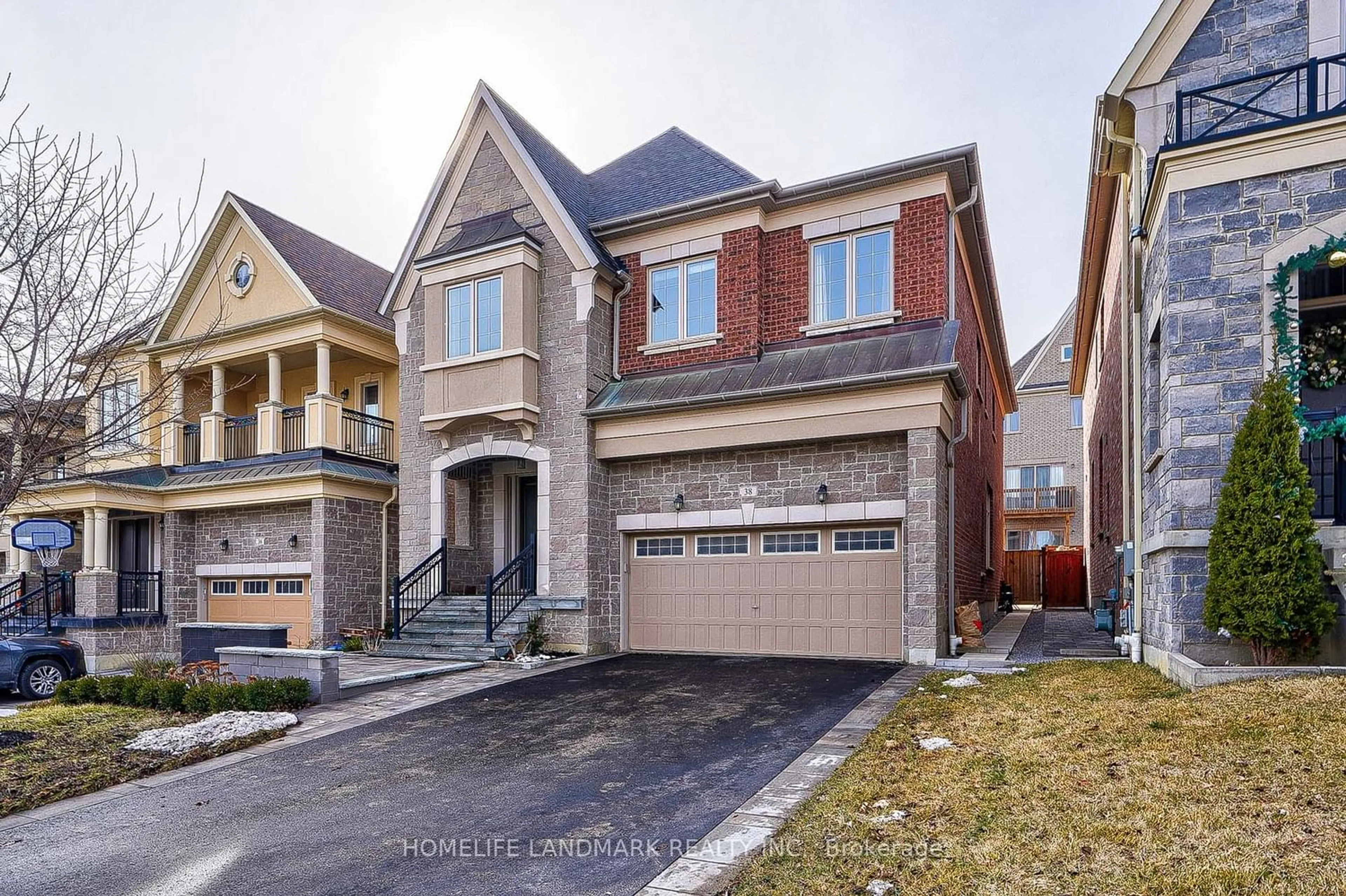 Frontside or backside of a home for 38 Baldry Ave, Vaughan Ontario L6A 4X8