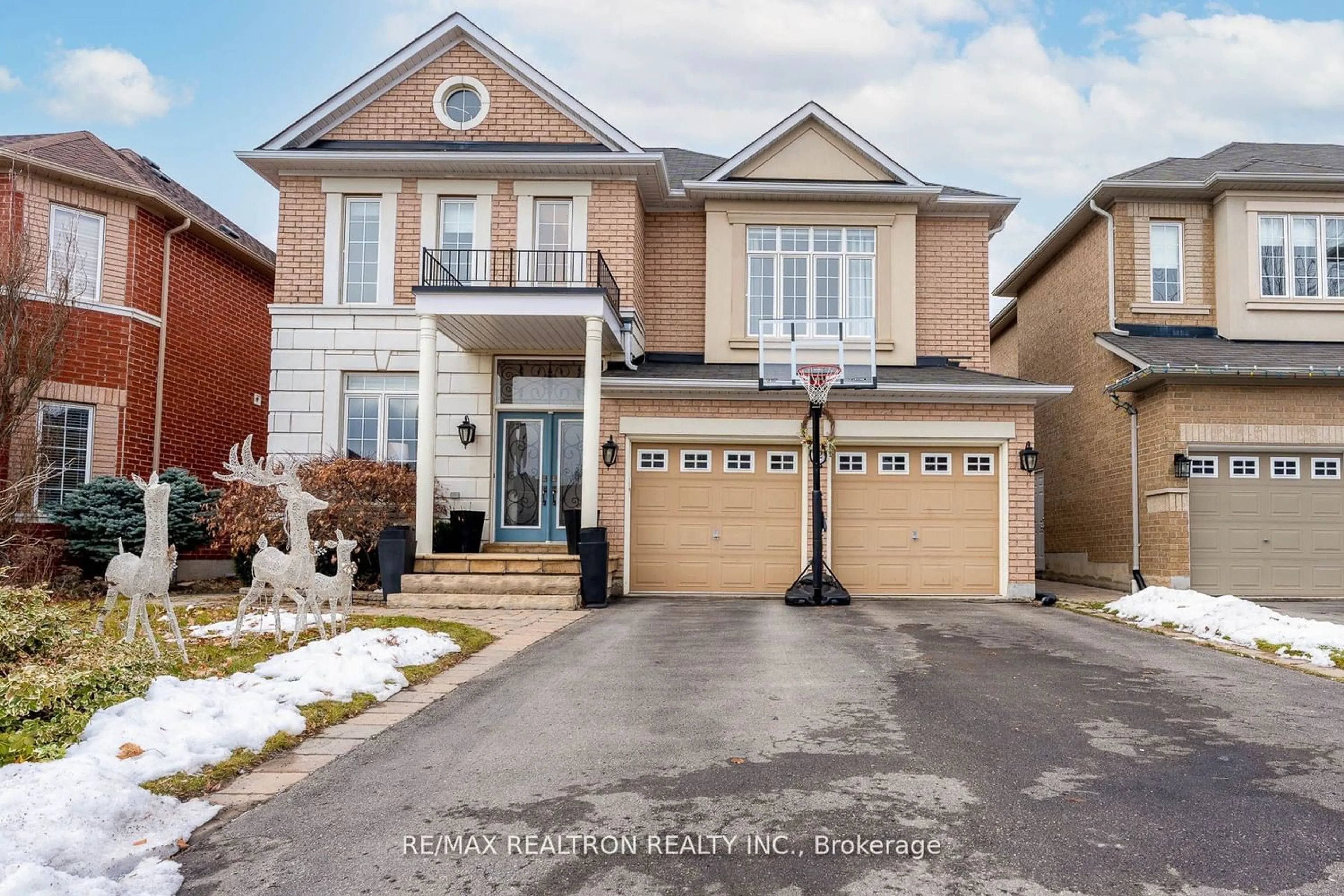 Frontside or backside of a home for 52 Acqua Dr, Vaughan Ontario L4H 3L1
