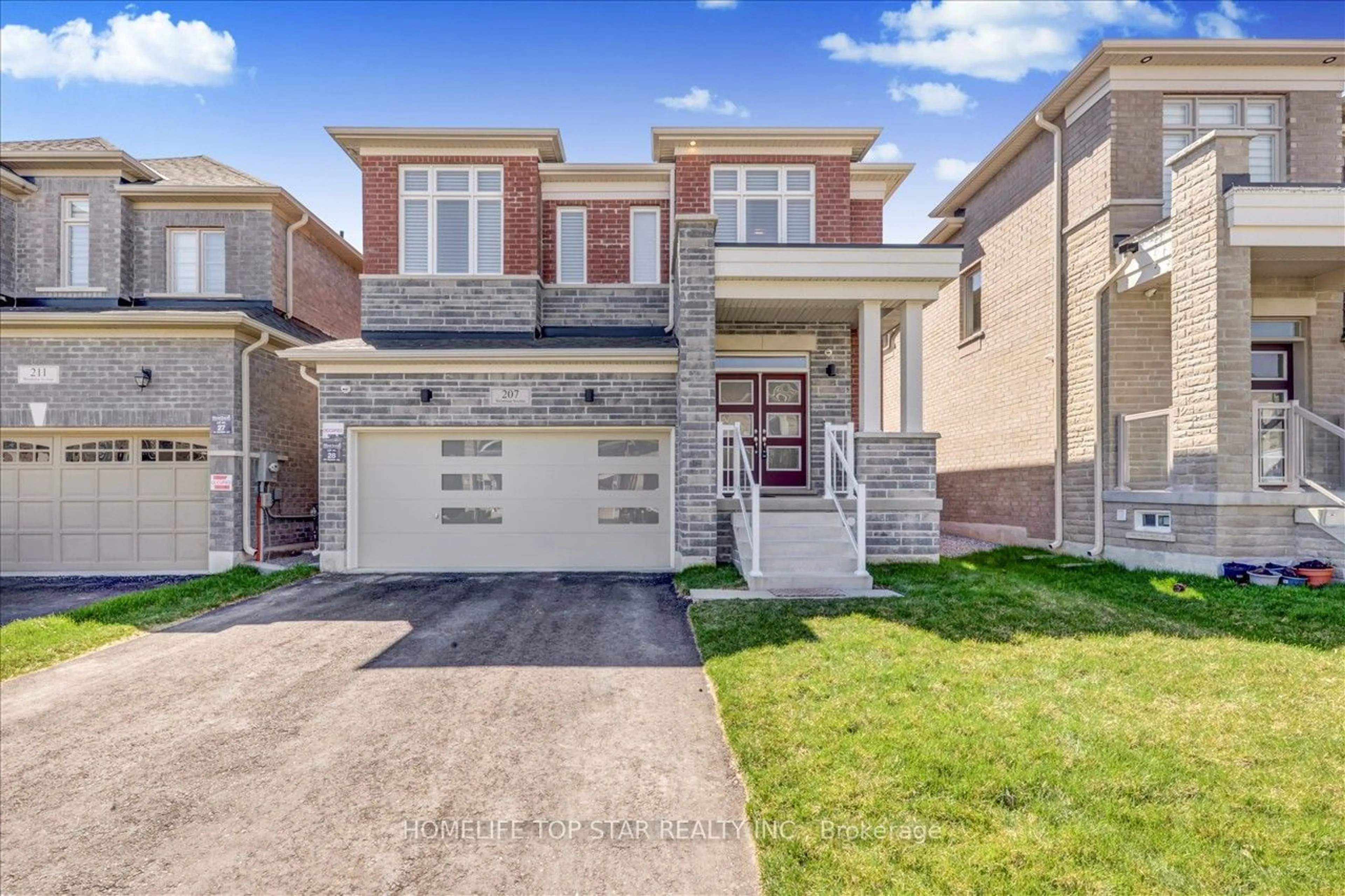 Home with brick exterior material for 207 Wesmina Ave, Whitchurch-Stouffville Ontario L4A 5A2