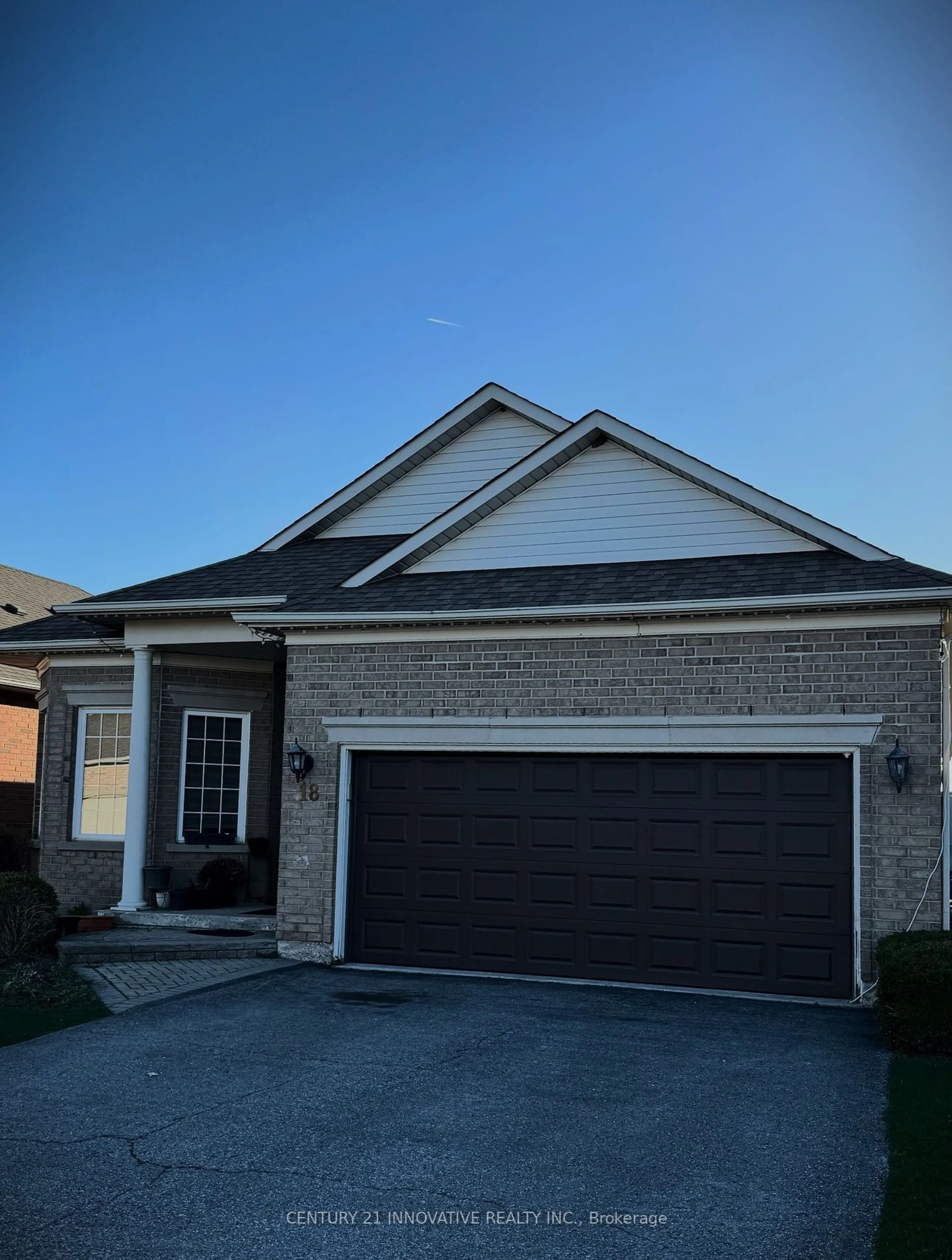 Home with brick exterior material for 18 Faldo's Flight, Whitchurch-Stouffville Ontario L4A 1M8