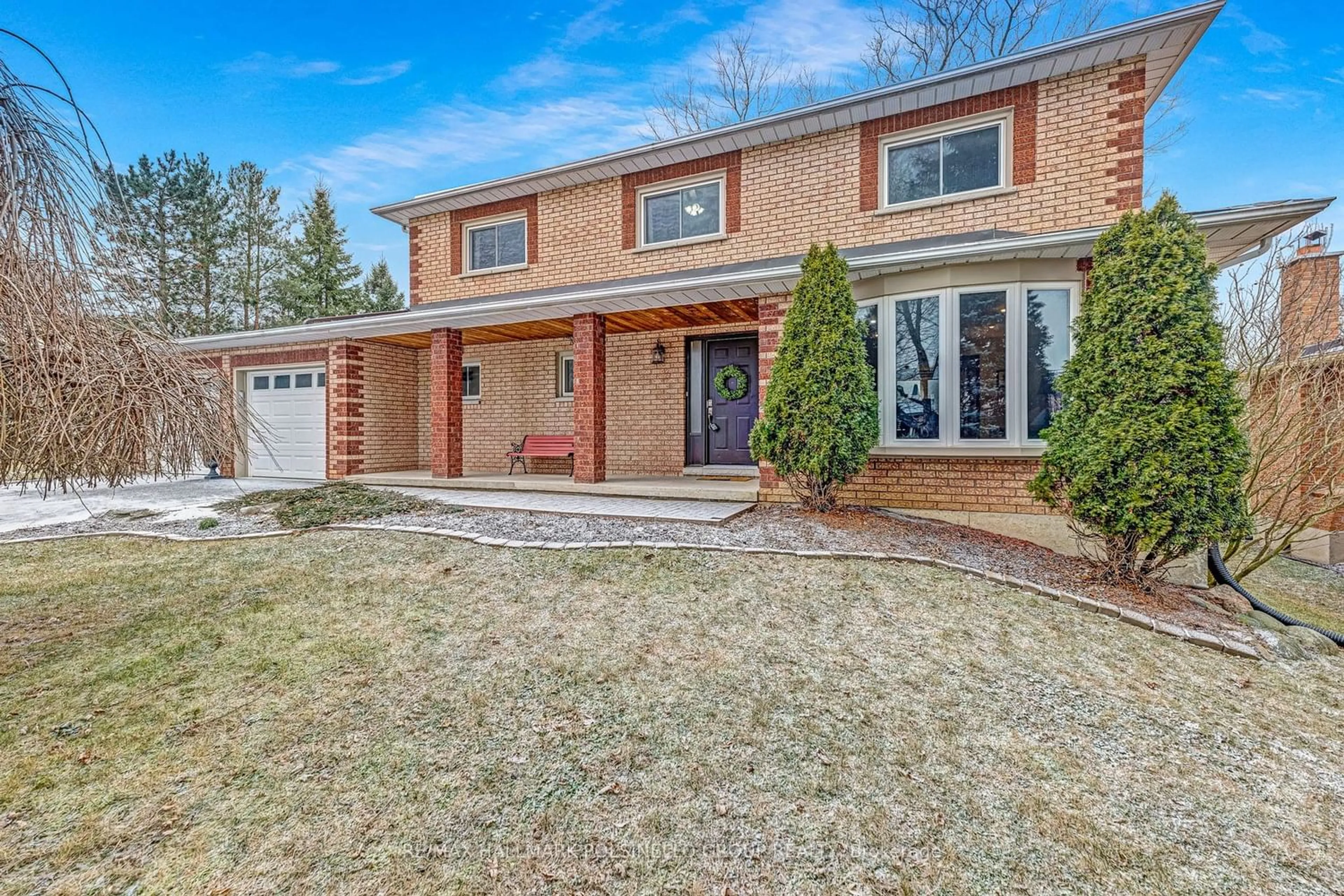 Home with brick exterior material for 90 Samuel Lount Rd, East Gwillimbury Ontario L0G 1H0