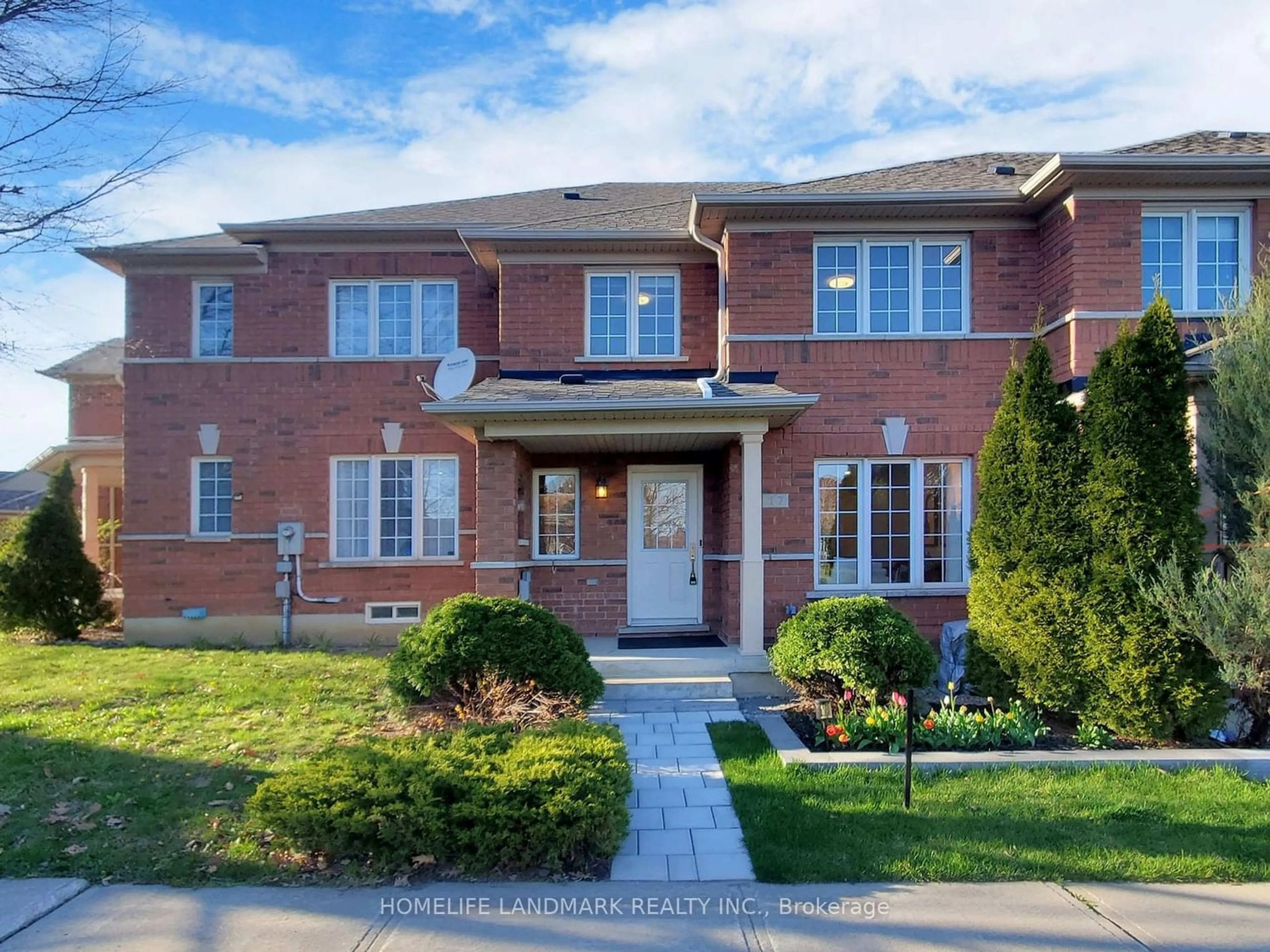 Home with brick exterior material for 17 Charing Cross Lane, Markham Ontario L6E 0A1