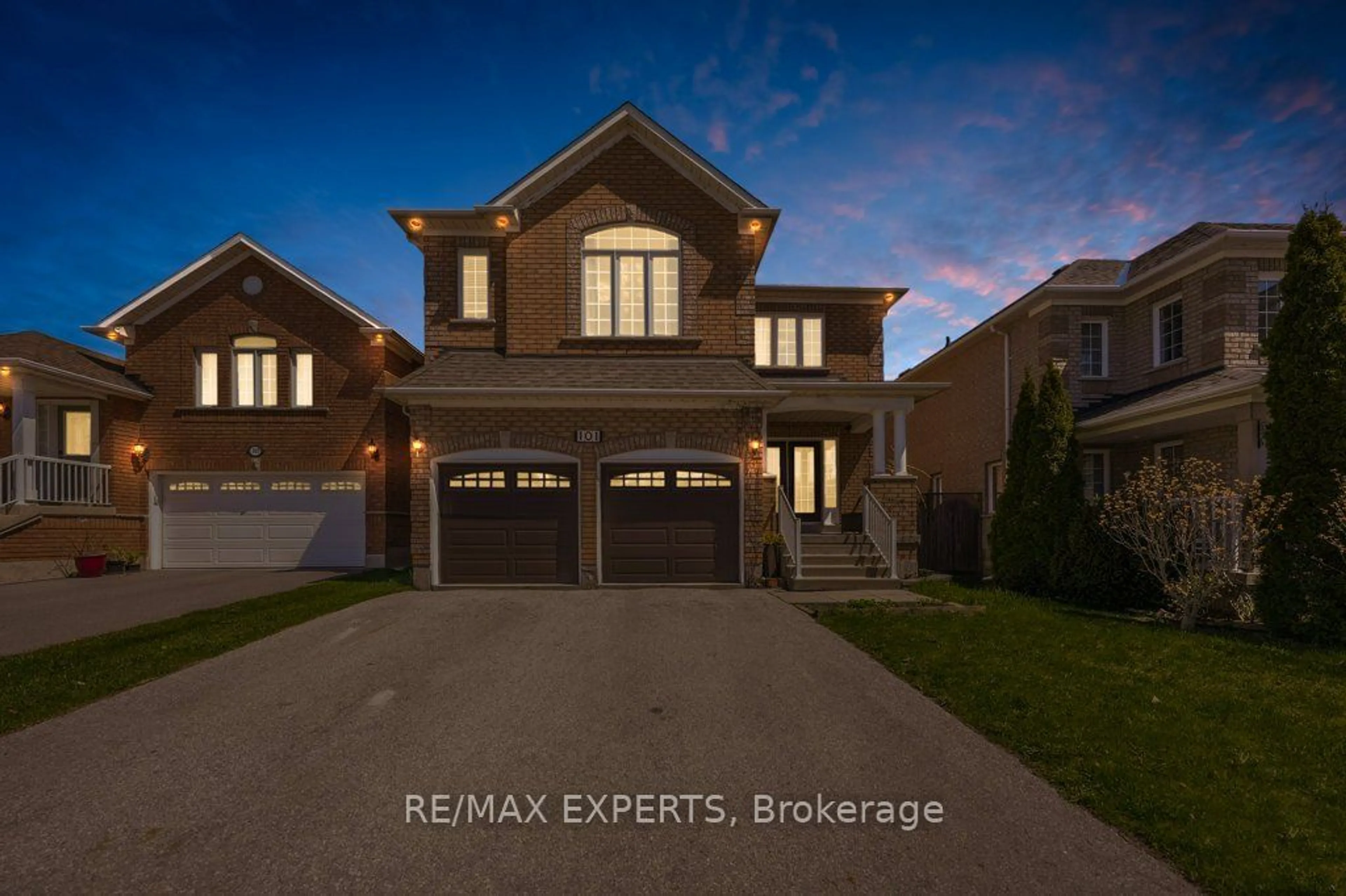 Frontside or backside of a home for 101 St. Joan Of Arc Ave, Vaughan Ontario L6A 2H2