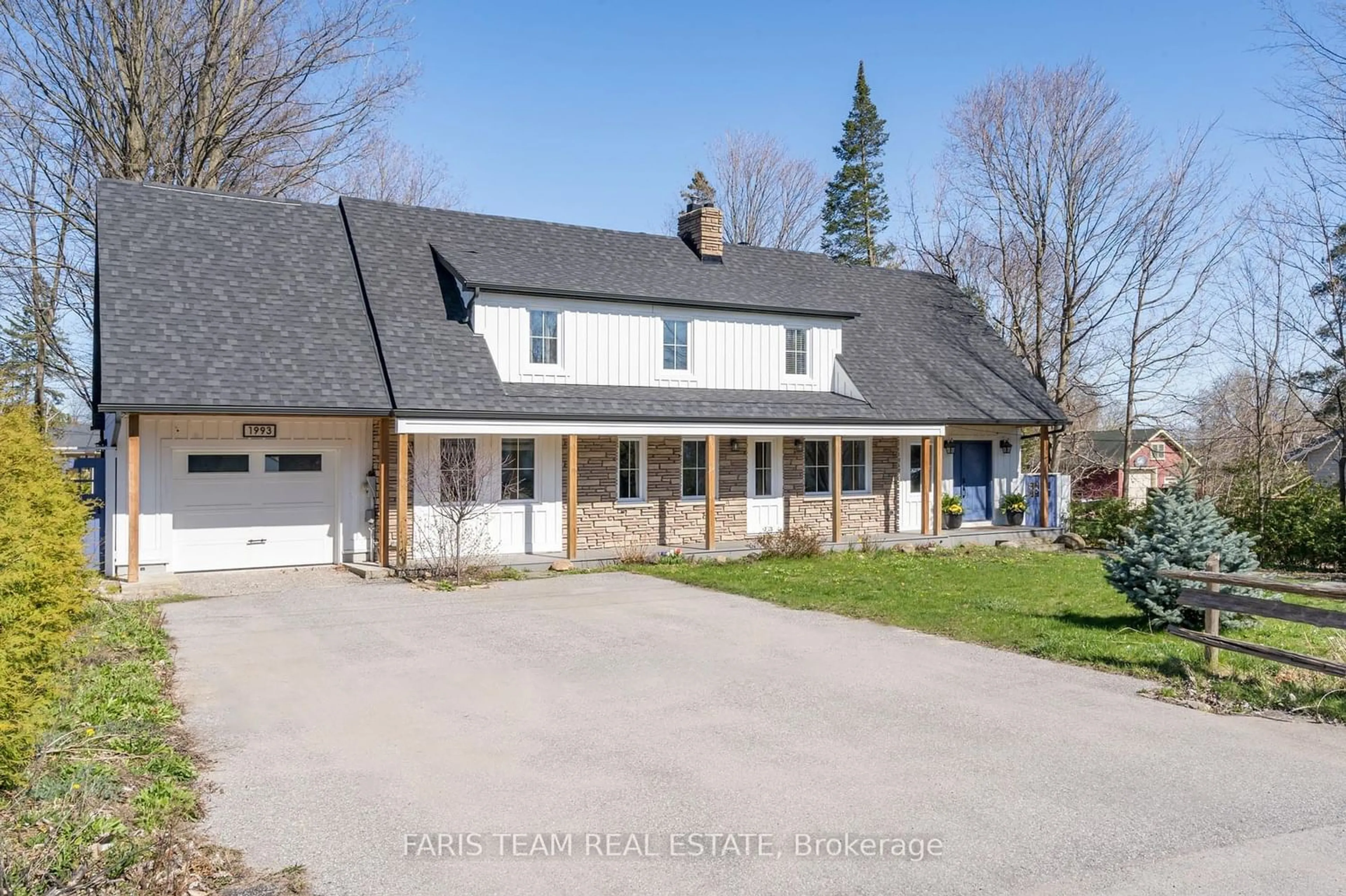 Frontside or backside of a home for 1993 St. John's Rd, Innisfil Ontario L9S 1Y7