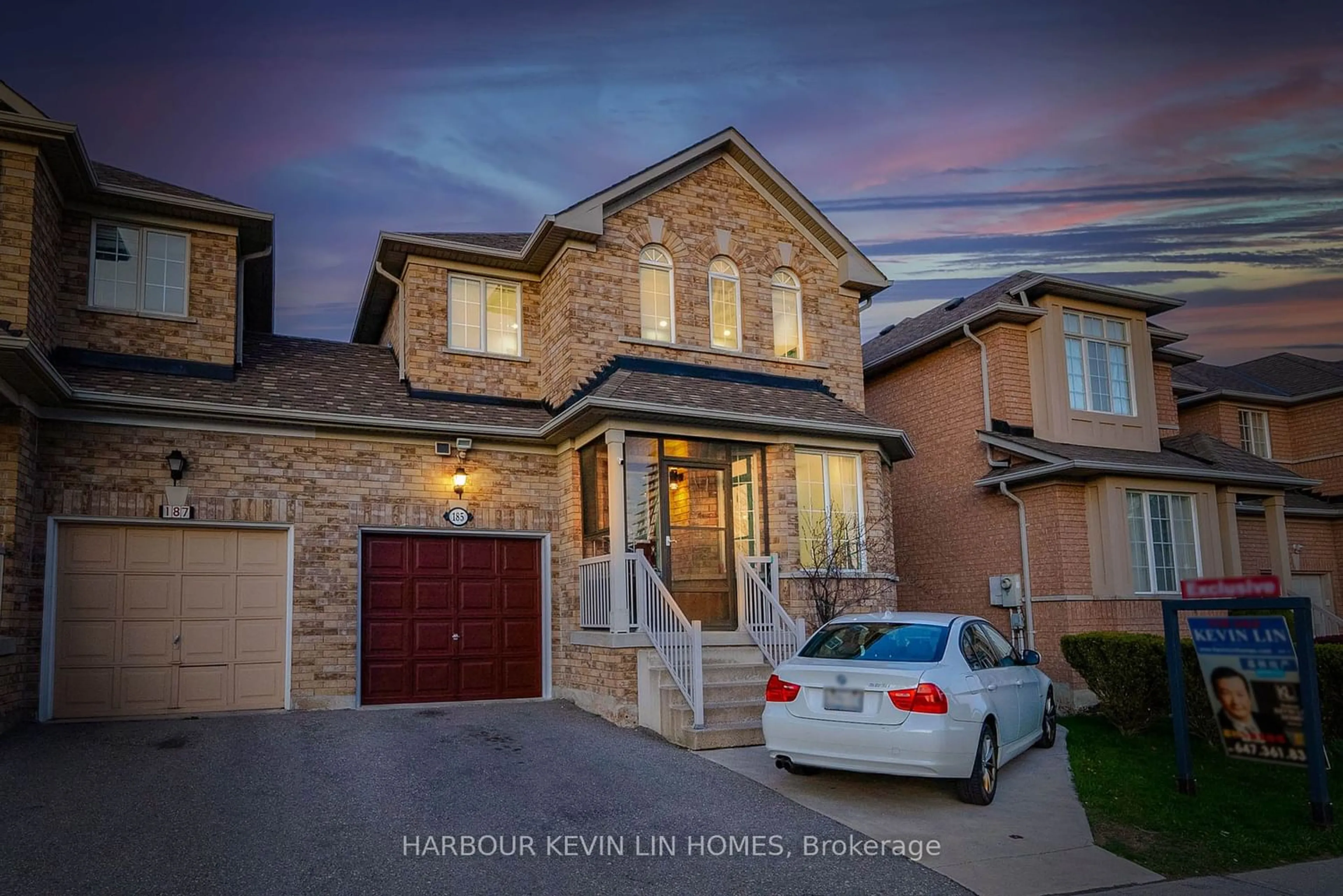 Home with brick exterior material for 185 Red Maple Rd, Richmond Hill Ontario L4B 4S6