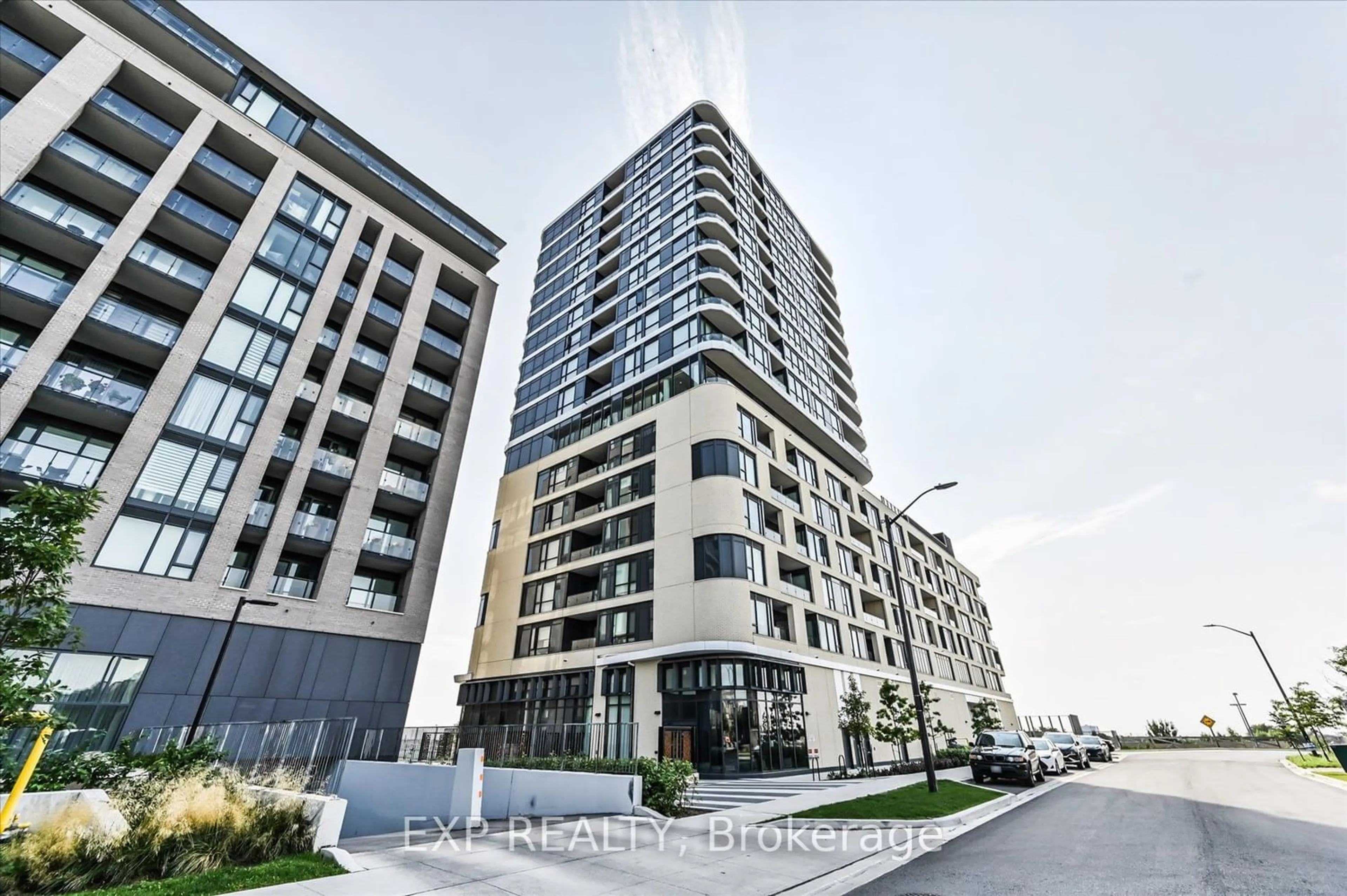 A pic from exterior of the house or condo for 120 Eagle Rock Way #906, Vaughan Ontario L6A 5C2