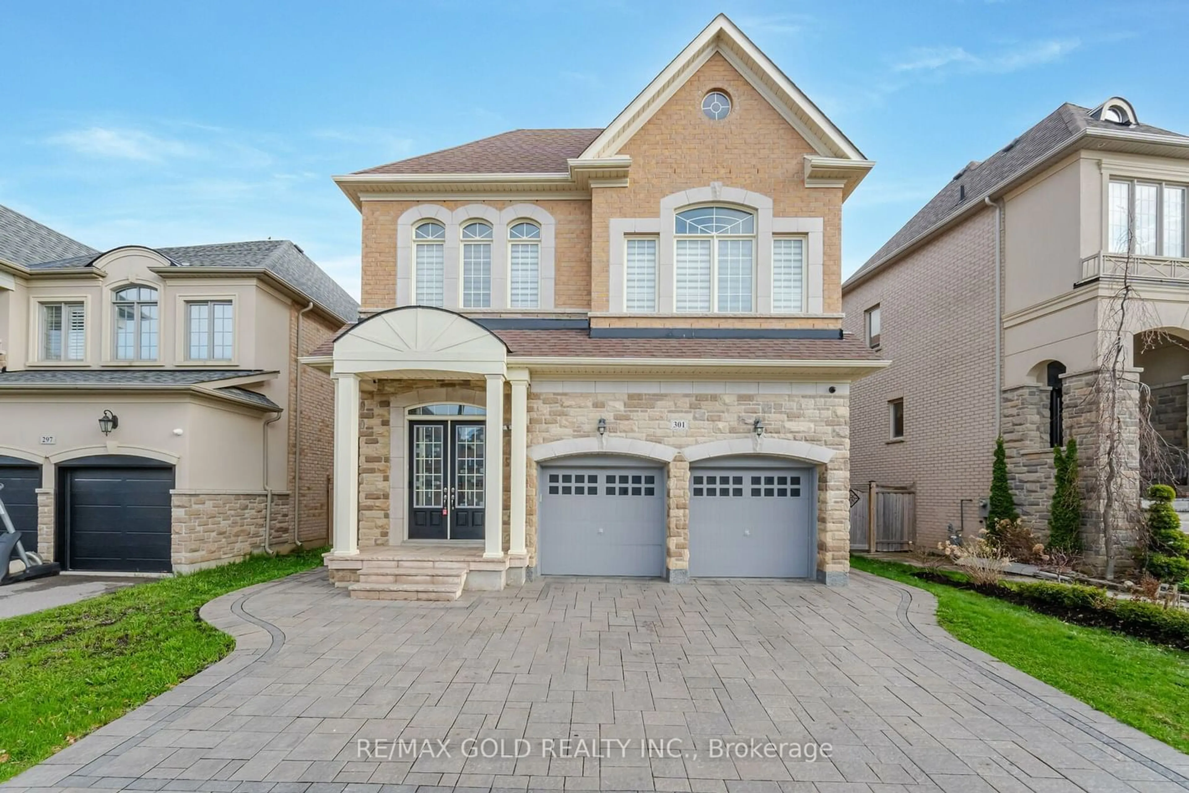 Home with brick exterior material for 301 Chatfield Dr, Vaughan Ontario L4H 3R7