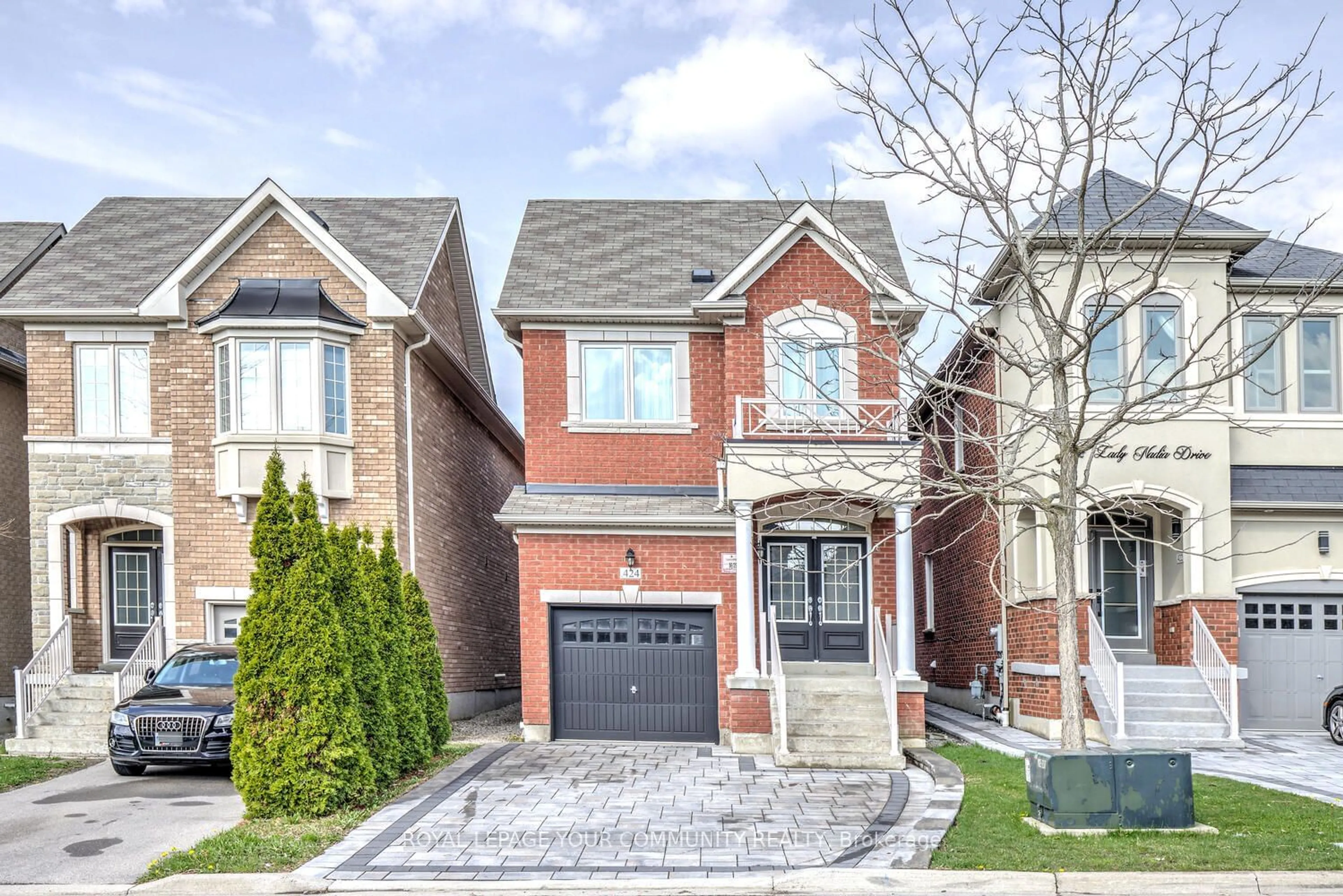 Home with brick exterior material for 424 Lady Nadia Dr, Vaughan Ontario L6A 4E8